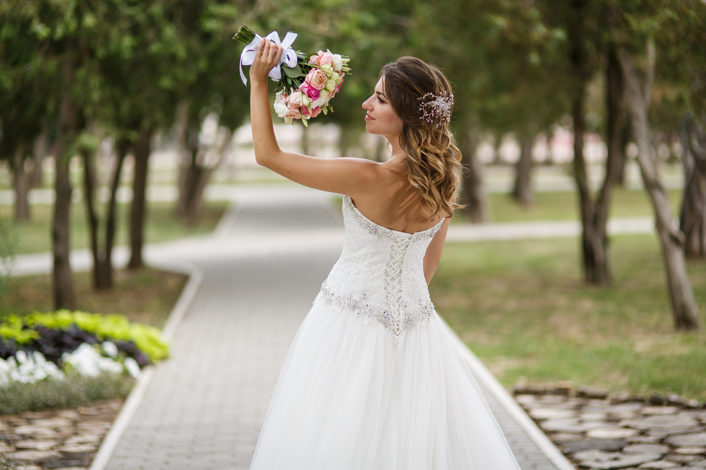 Renatphoto-Пример свадебных фотографий в базовой обработке. Профессиональная фотосъёмка интерьеров, предметная фотосессия еды для меню г. Анапа