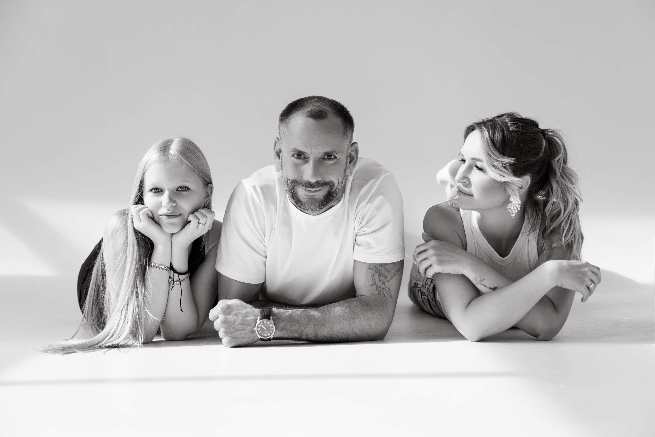 Полина и семья. Студия Base. Фотограф Анастасия Егорова