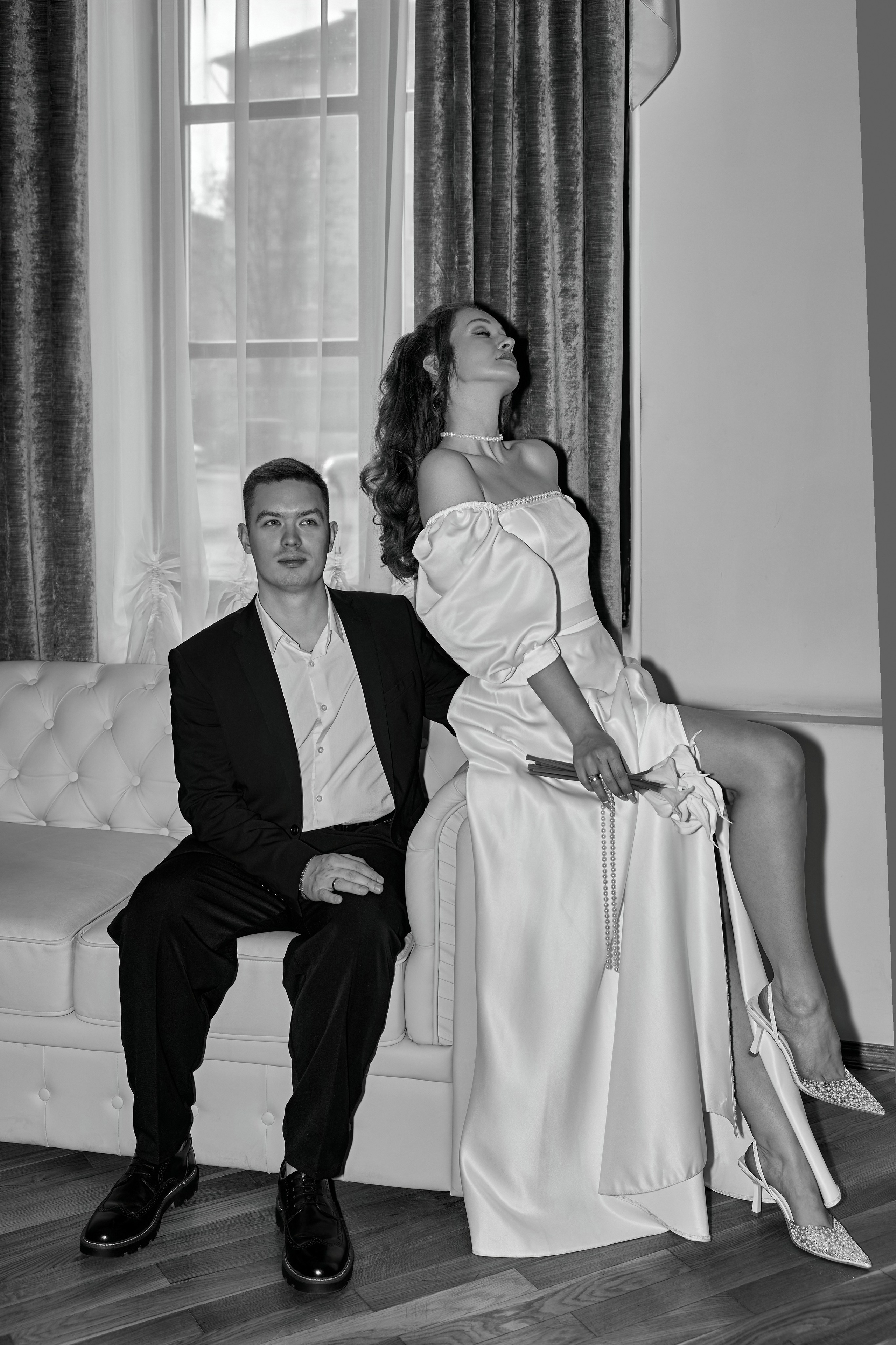 Свадебная фотосессия в гостинице и в студии