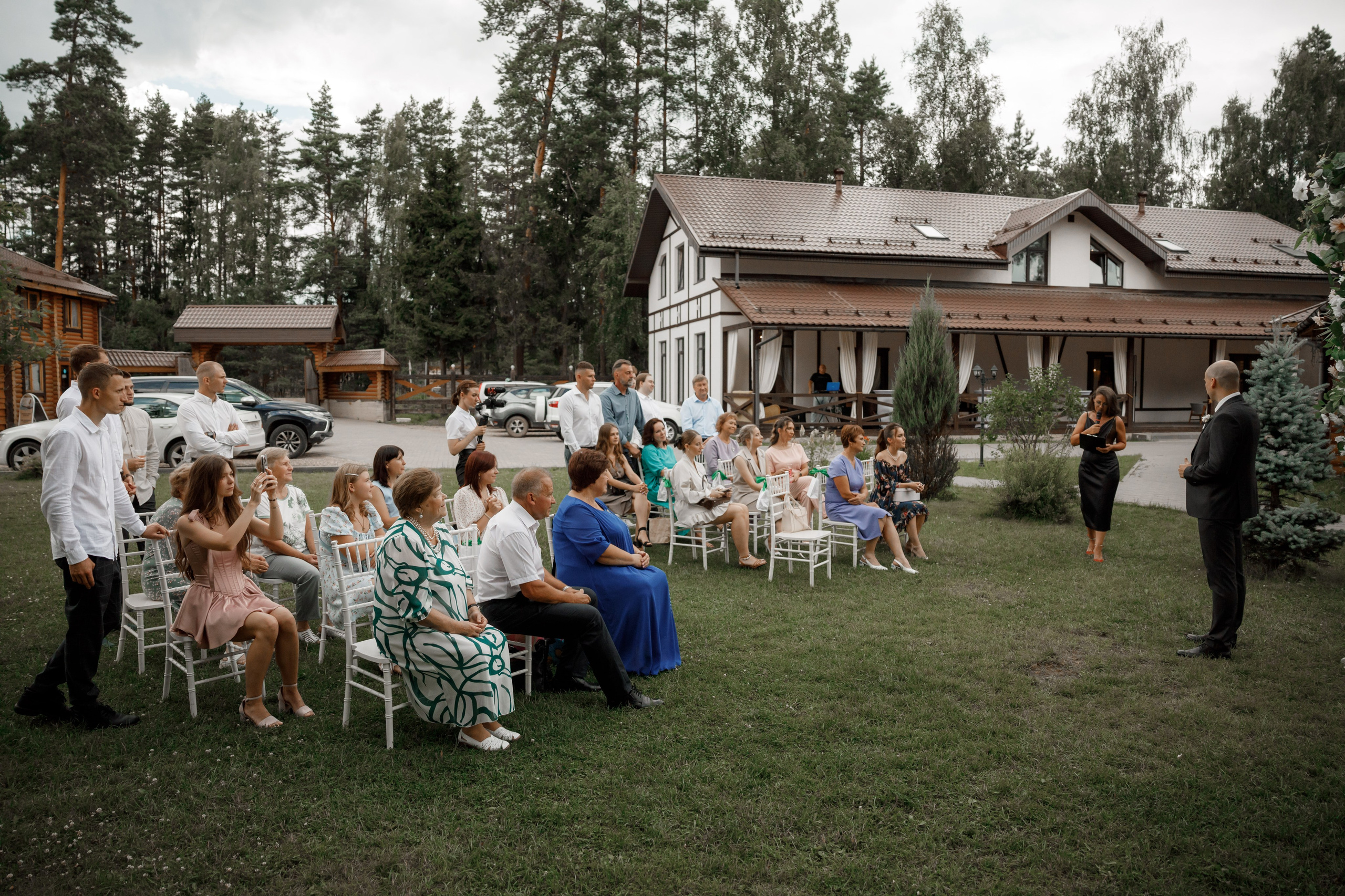 Полина и Дмитрий, загородный клуб «Барин», ЗАГС в г. Пушкино. Свадебный и репортажный фотограф (Москва, Королев и другие)