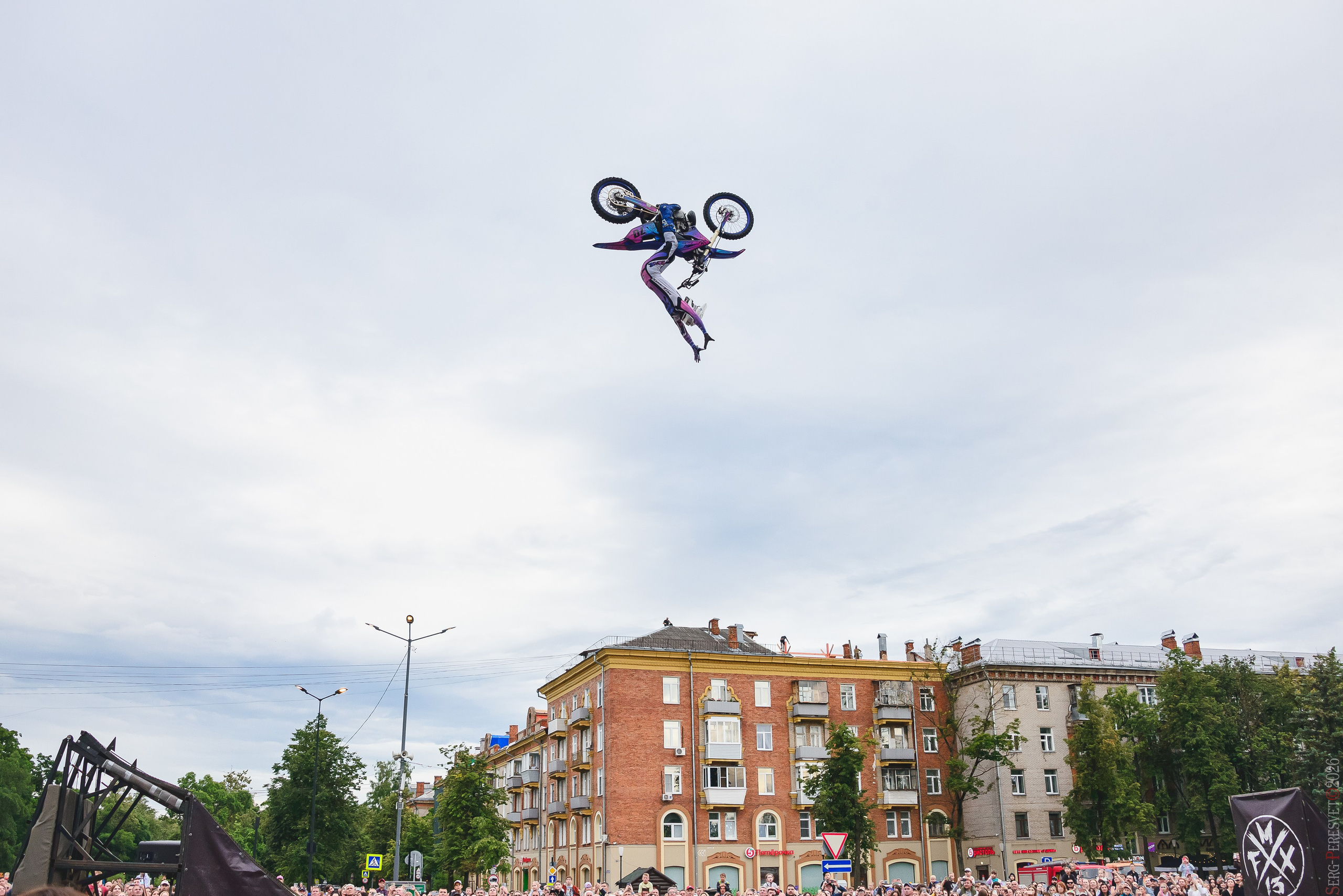 Спорт — Мотофристайл. Your photographer for a holiday in Moscow, Ramenskoye, Zhukovsky, Lyub