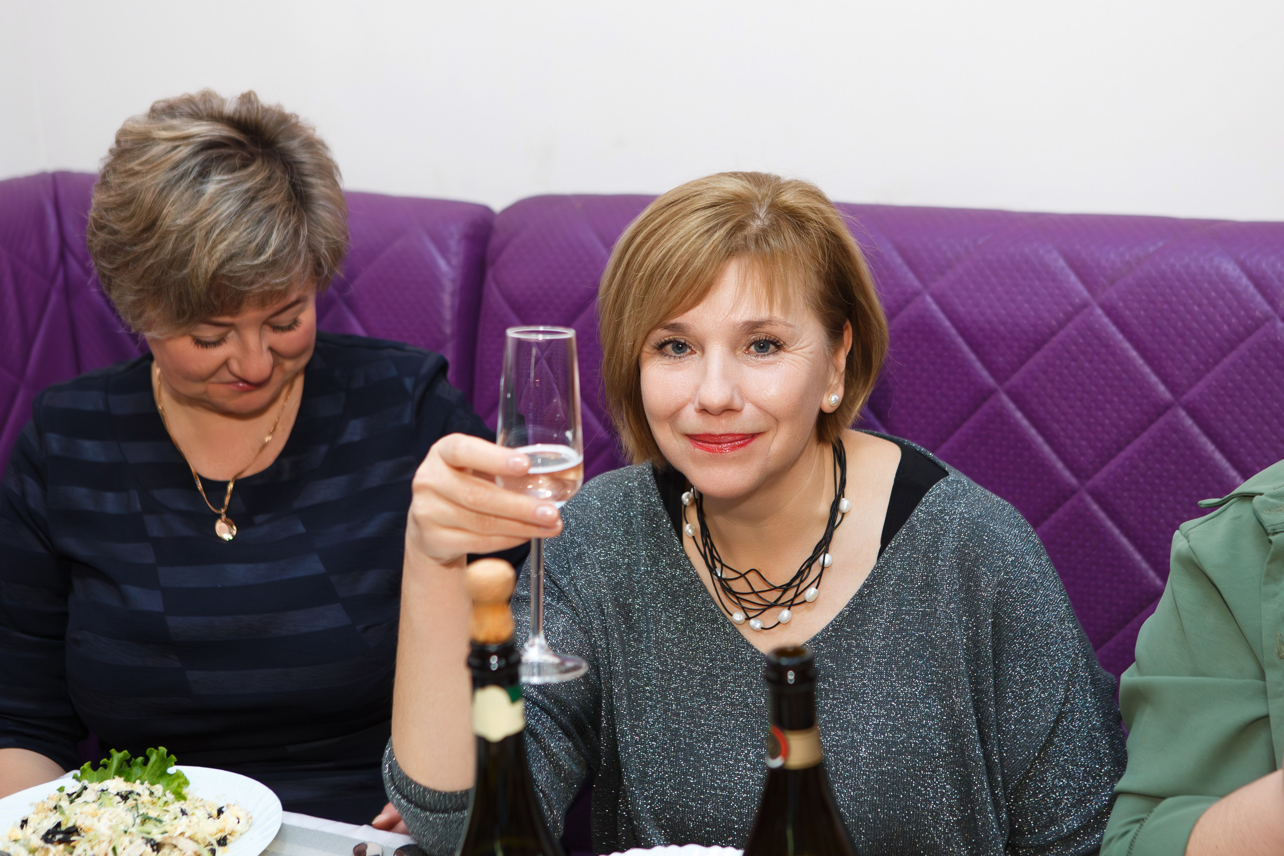 КОРПОРАТИВ 20.12.24 (кафе — АТМОСФЕРА). Профессиональный фотограф в Мценске и Орловской области