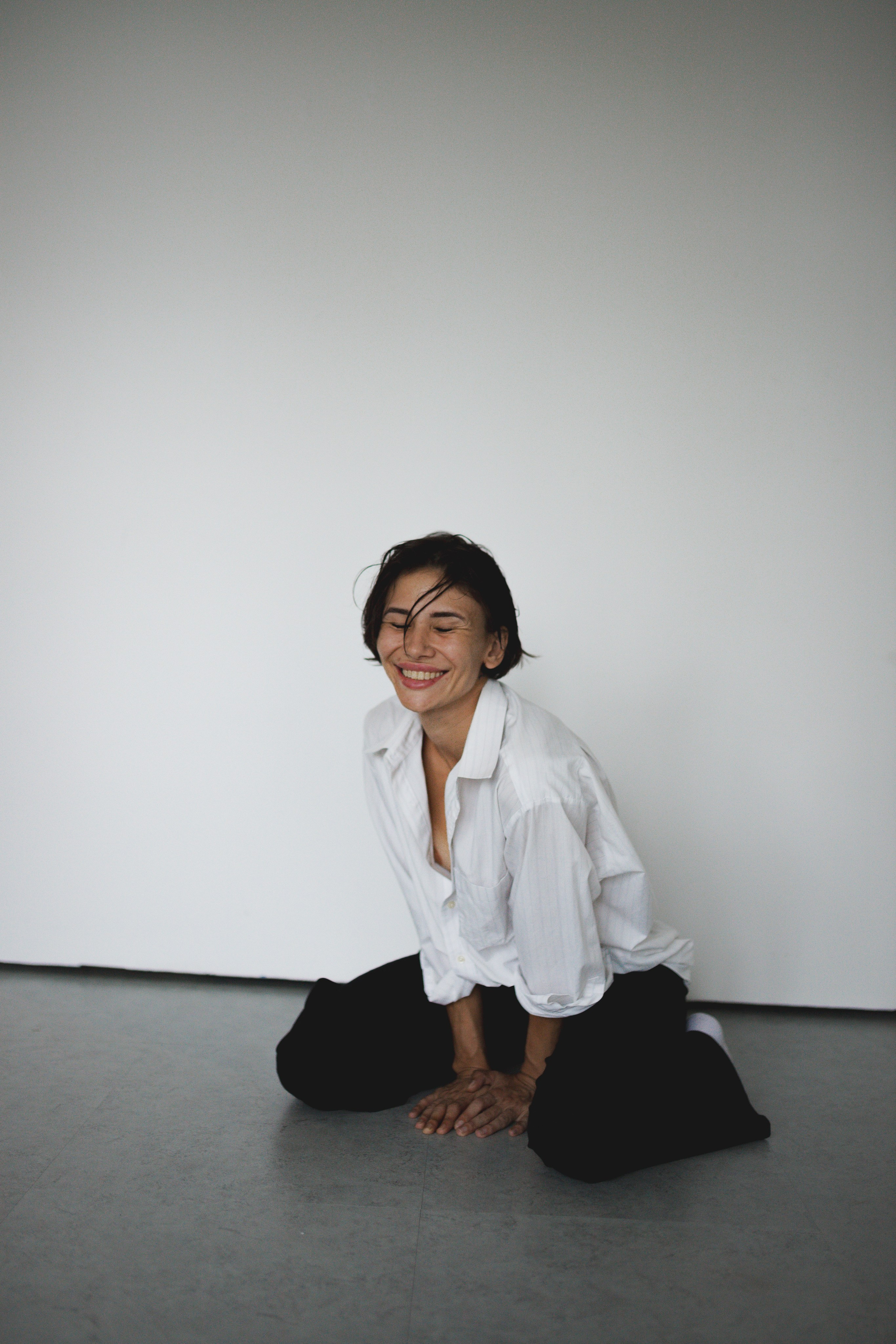 Алина в студии Нячанг. Главная