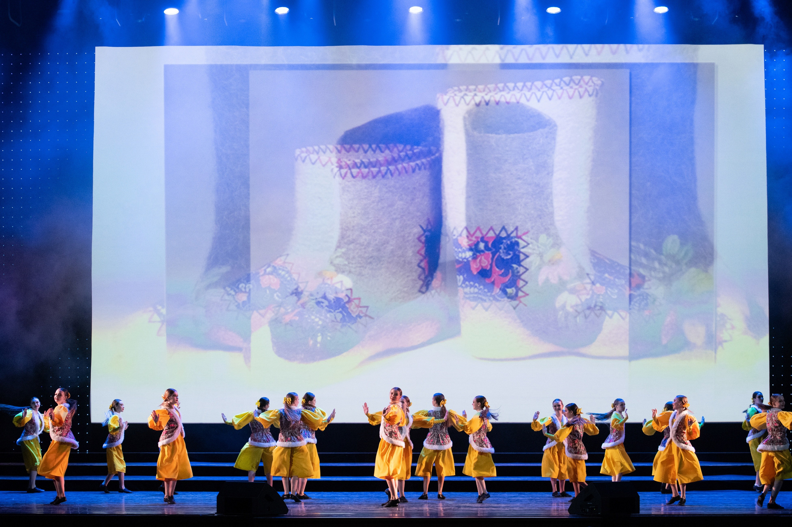 2 февраля, концерт Таланты России, Кремлевский Дворец. Золотое яблочко