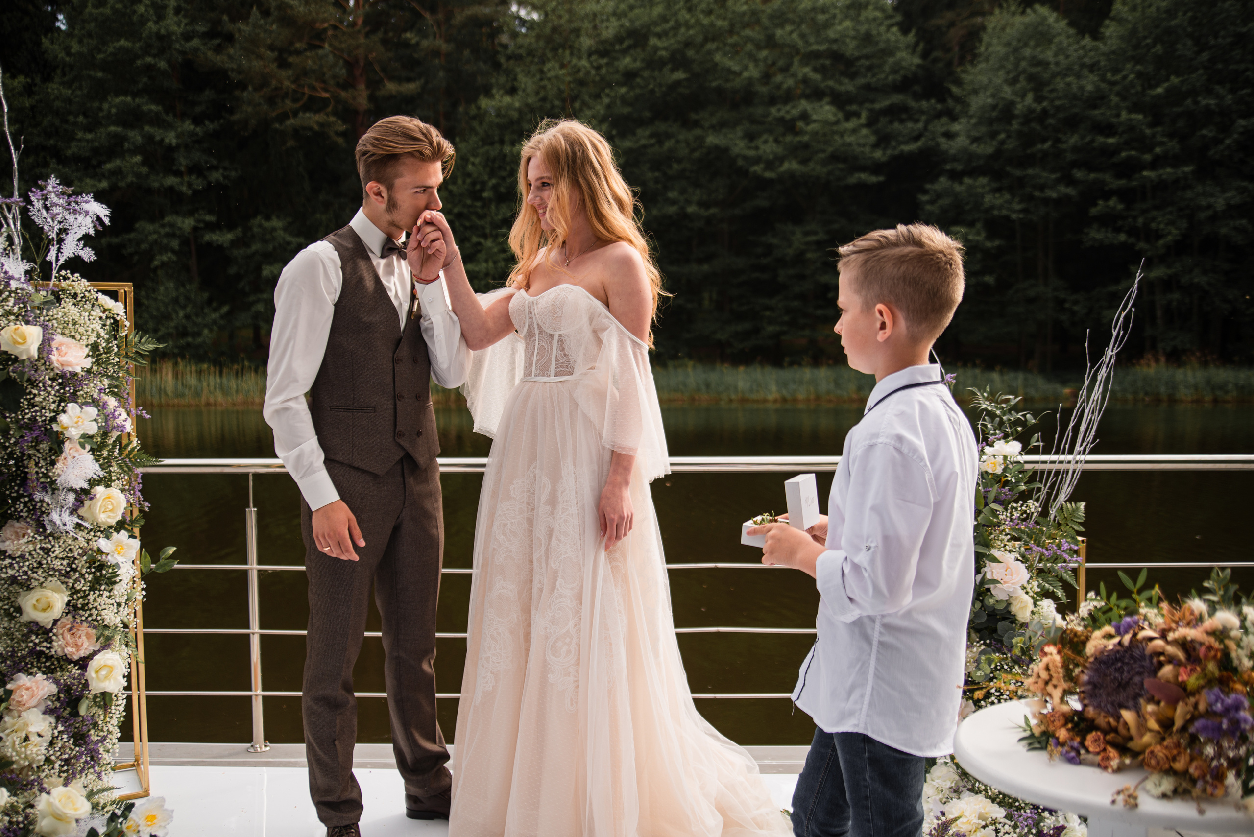 Свадебная фото съёмка Минск, Бобруйск. Свадебный и семейный фотограф Евгения Хомчановская