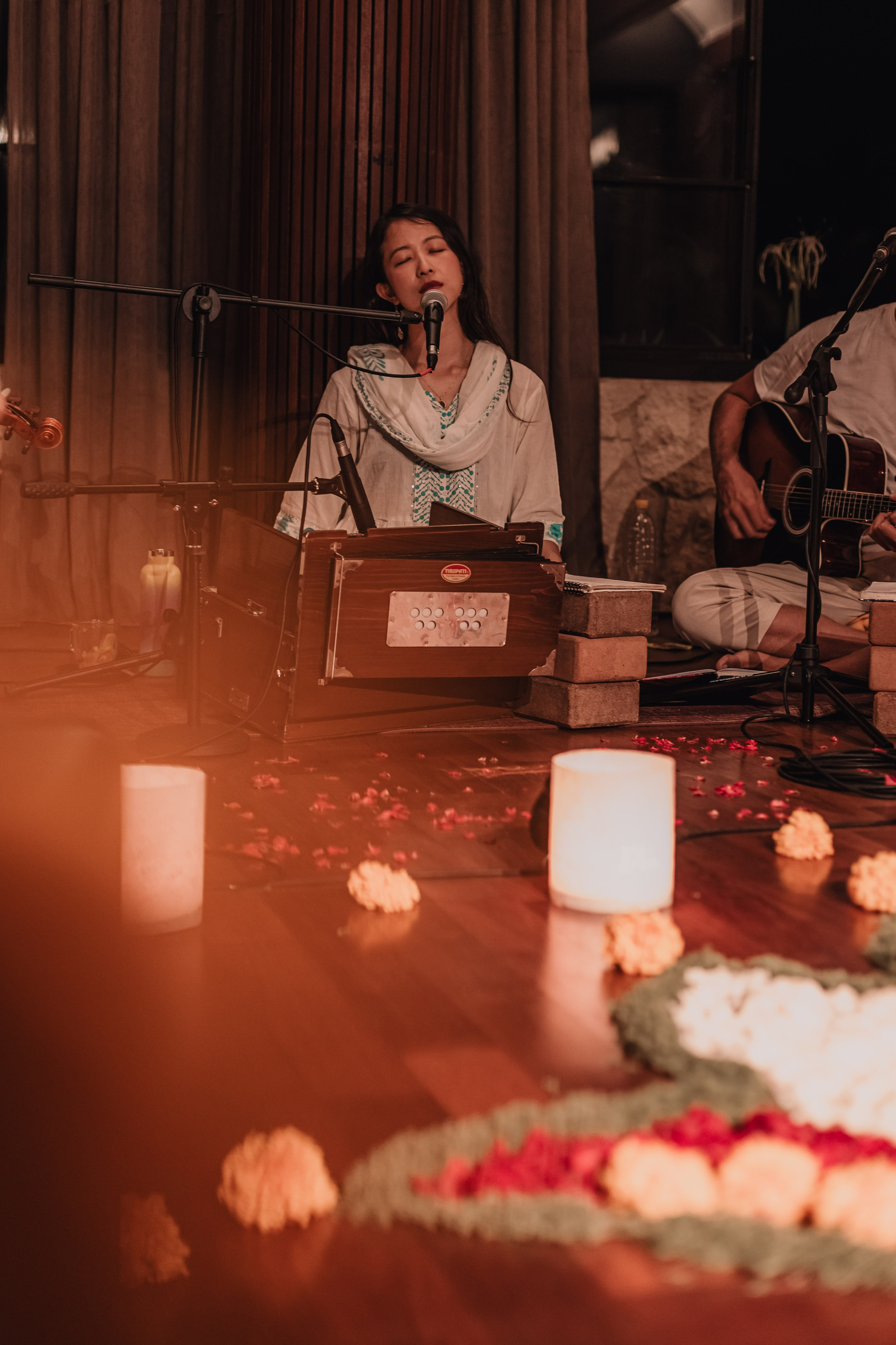 Kirtan at Soulshine nov. Мариам Багдасарян