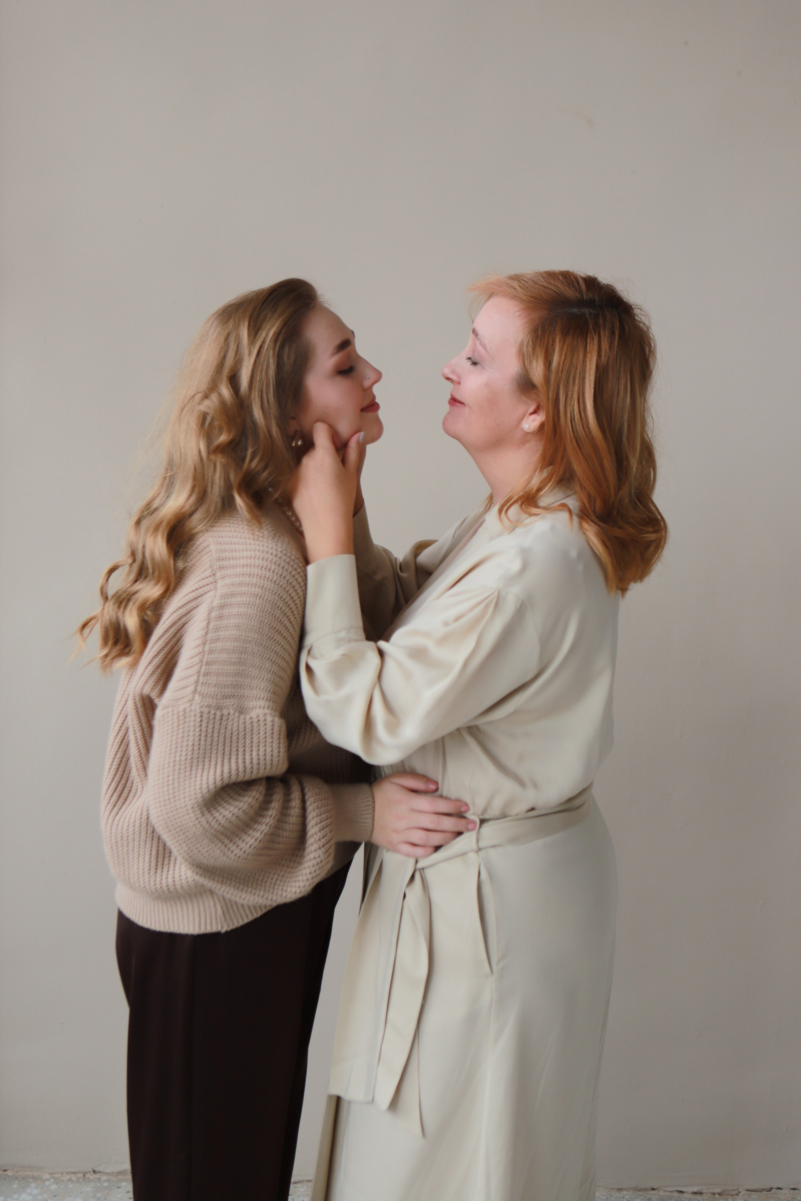 Семейная фотосессия - Трогательная съемка трех поколений. Семейный и женский фотограф Кемерово Мария Степ