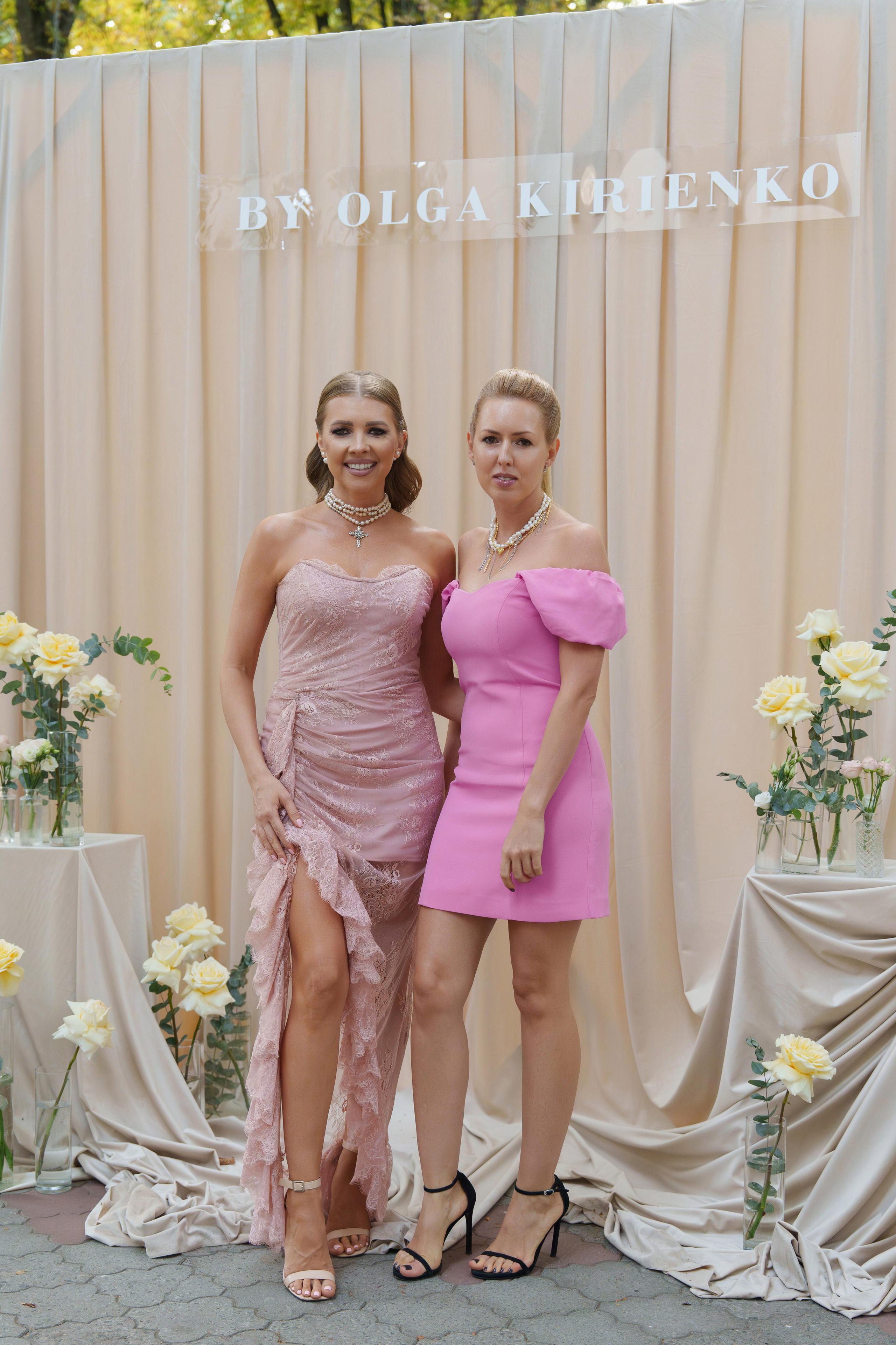 BY OLGA KIRIENKO. Свадебный и репортажный фотограф Элина Козырьянова