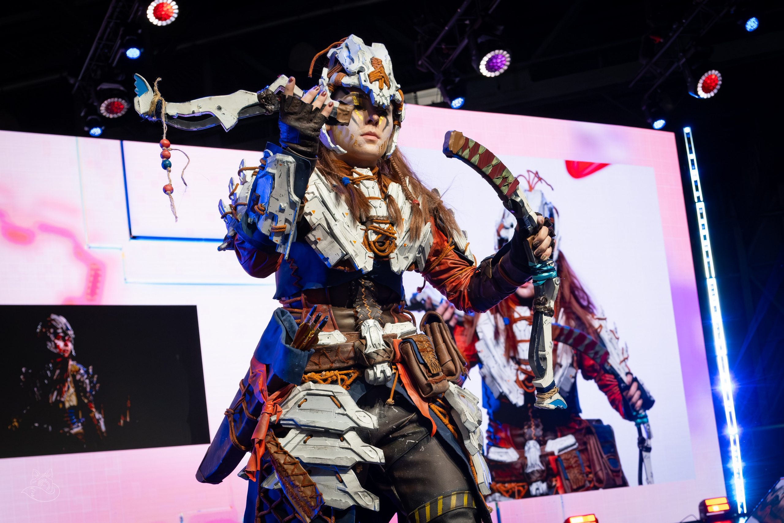 Сцена РЭД ЭКСПО 2024. Косплей фотограф