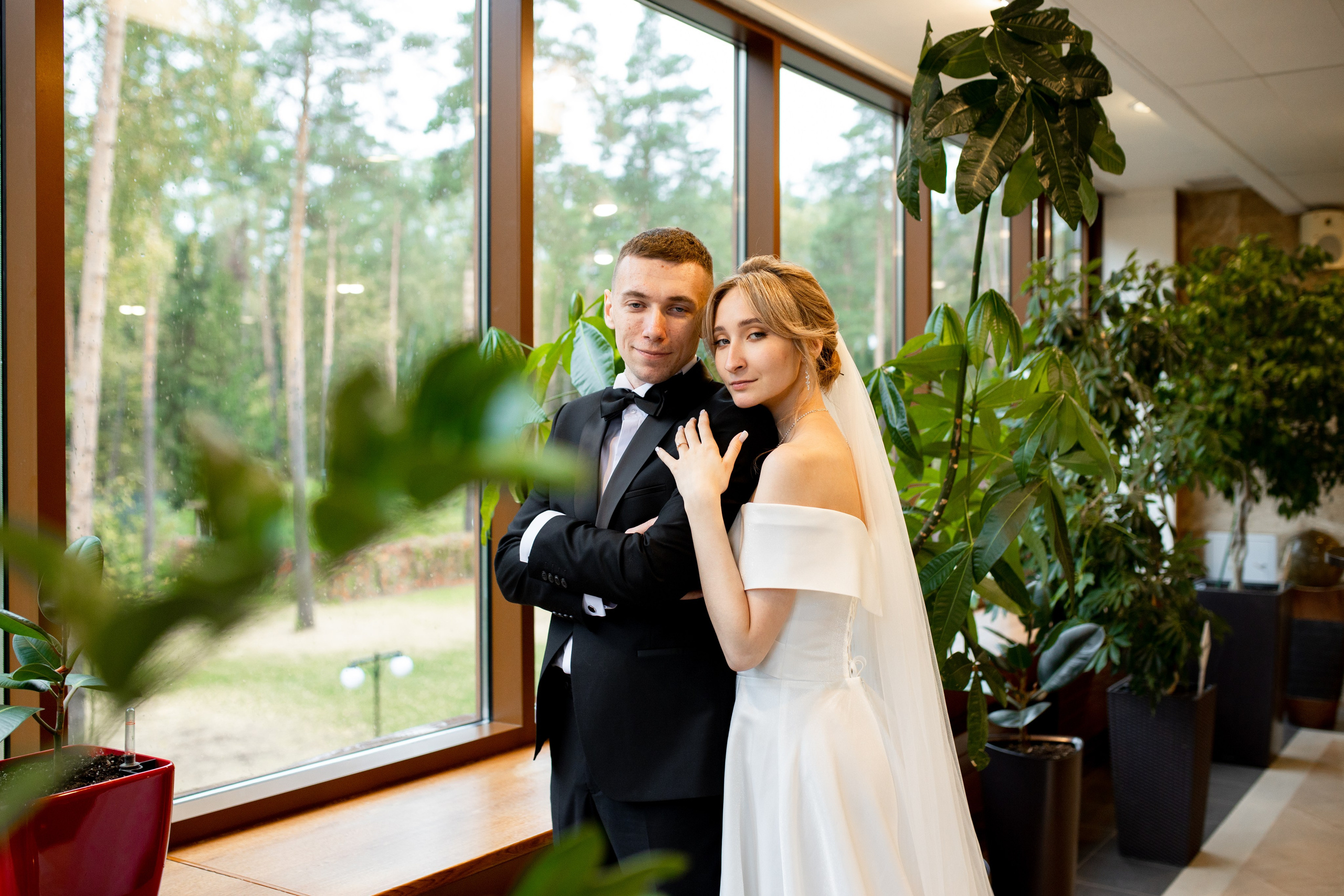 Свадебная фотосессия в отеле Ареал. Фотограф в Железнодорожном и Балашихе