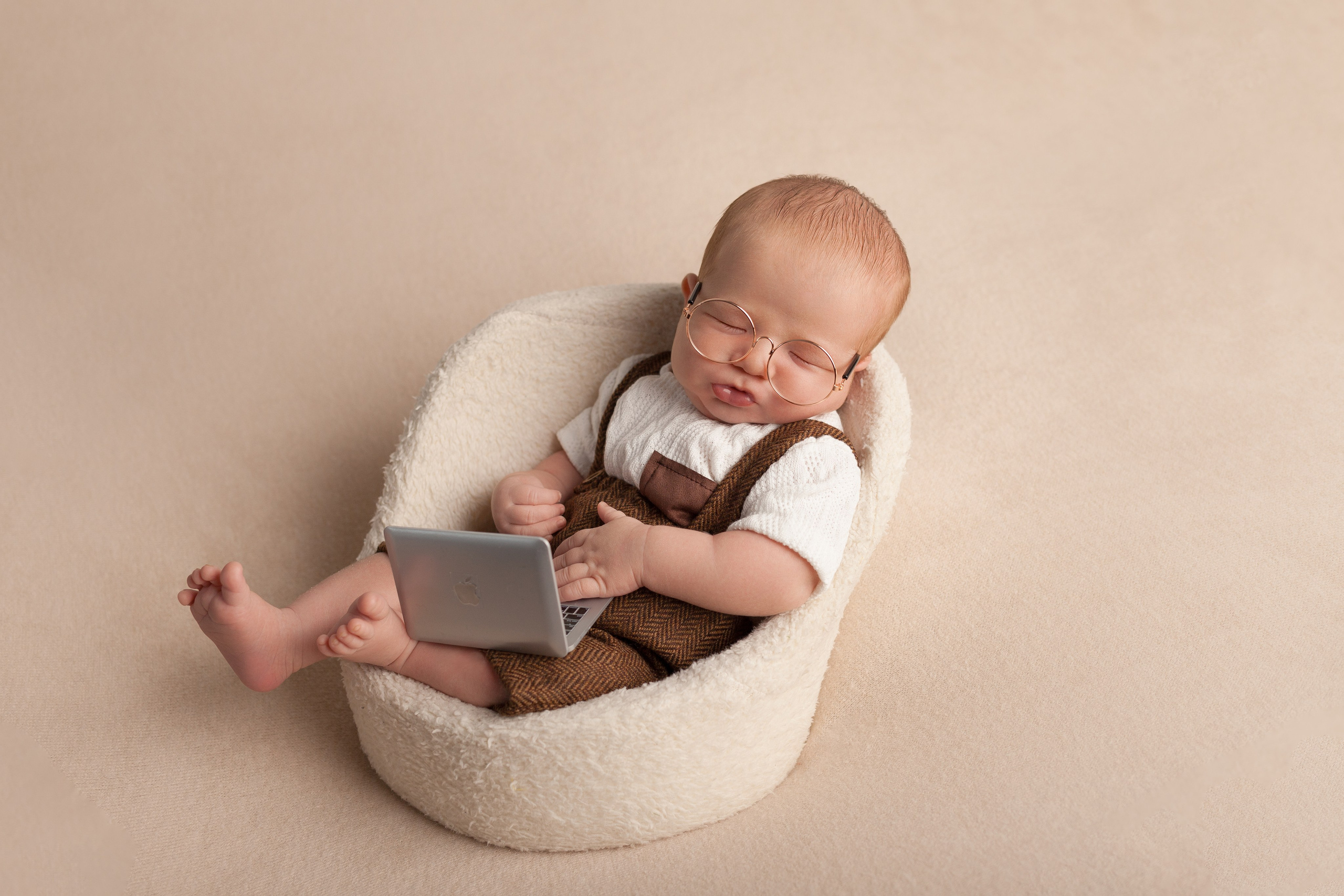 Newborn. Фотограф новорождённых в Самаре