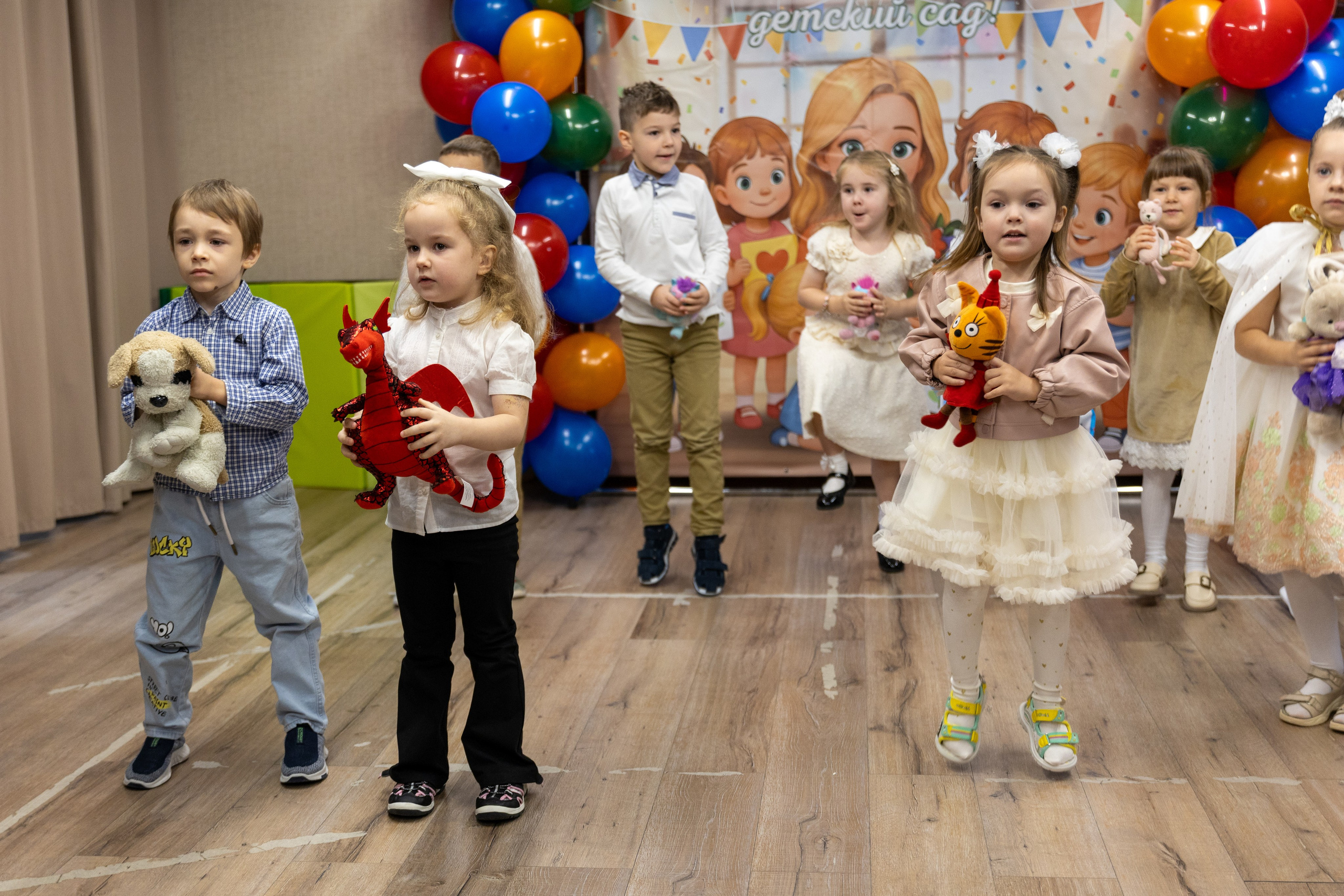 ДС «Гнездышко» и СОШ «Знайка», 8 лет. Сайт фотографа Ирины Аникановой