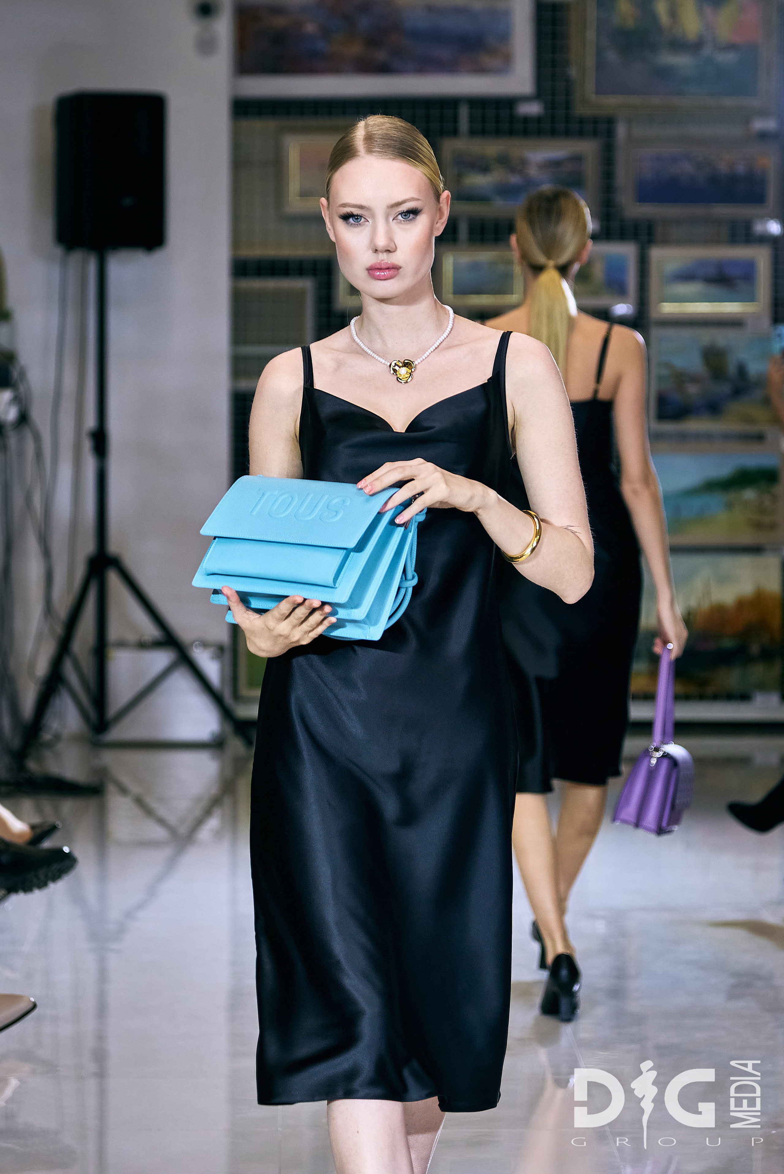 Tous | fashion show. Showbiz | Fashion | Reportage