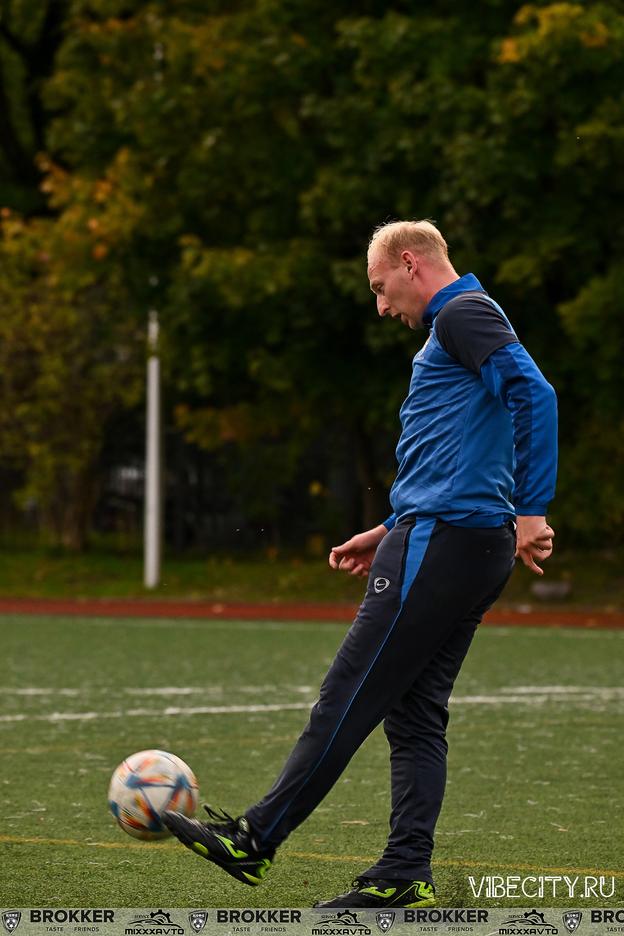 Калининградская Любительская Футбольная Лига. VIBECITY.RU Вайб Сити Ру Фоторепортажи Фотоотчеты Калининград