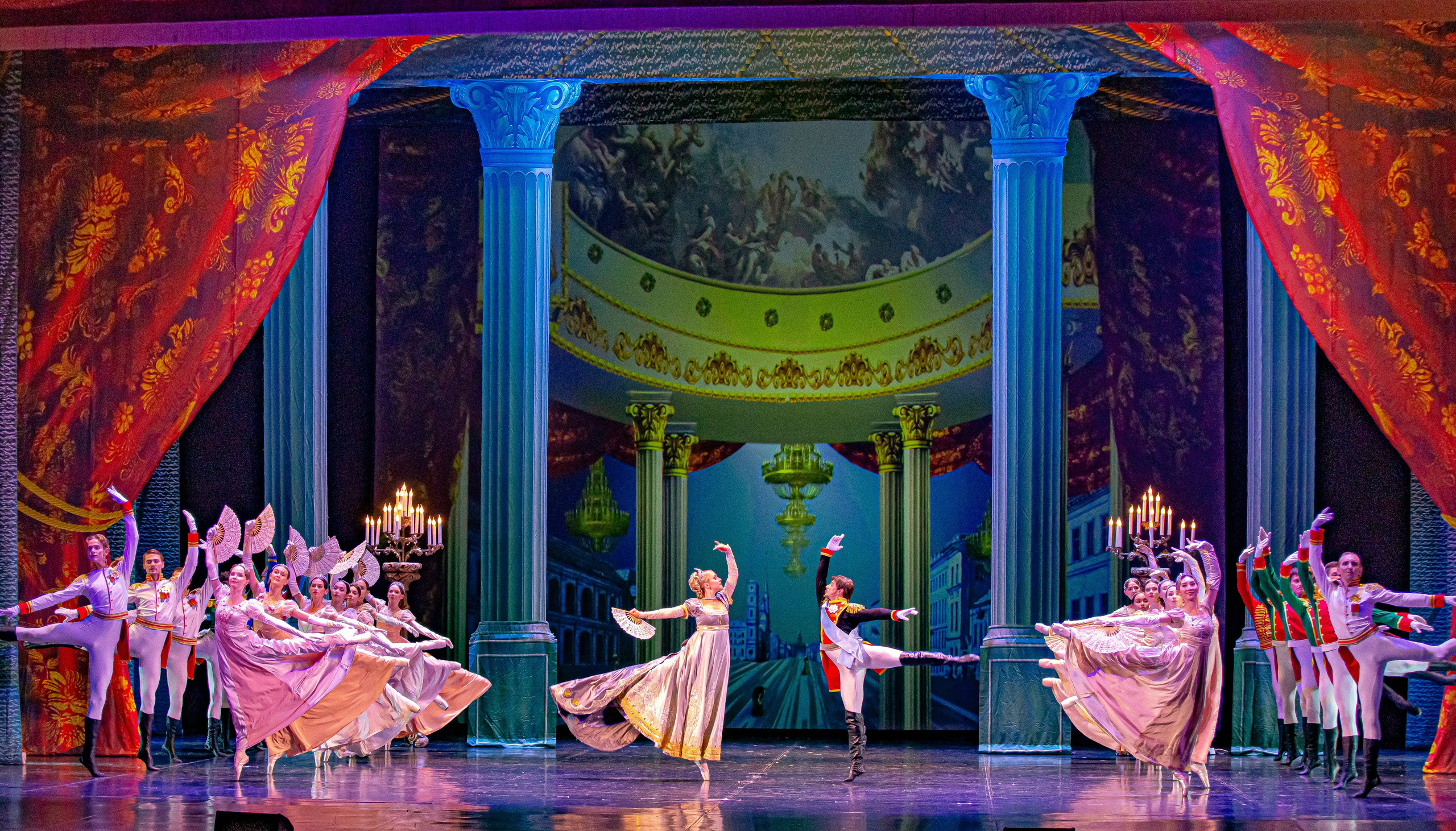 Война и Мир балет Марийского театра оперы и балета на сцене Зимнего театра г. Сочи премьера. Фотограф в Сочи Юрий Шептаев