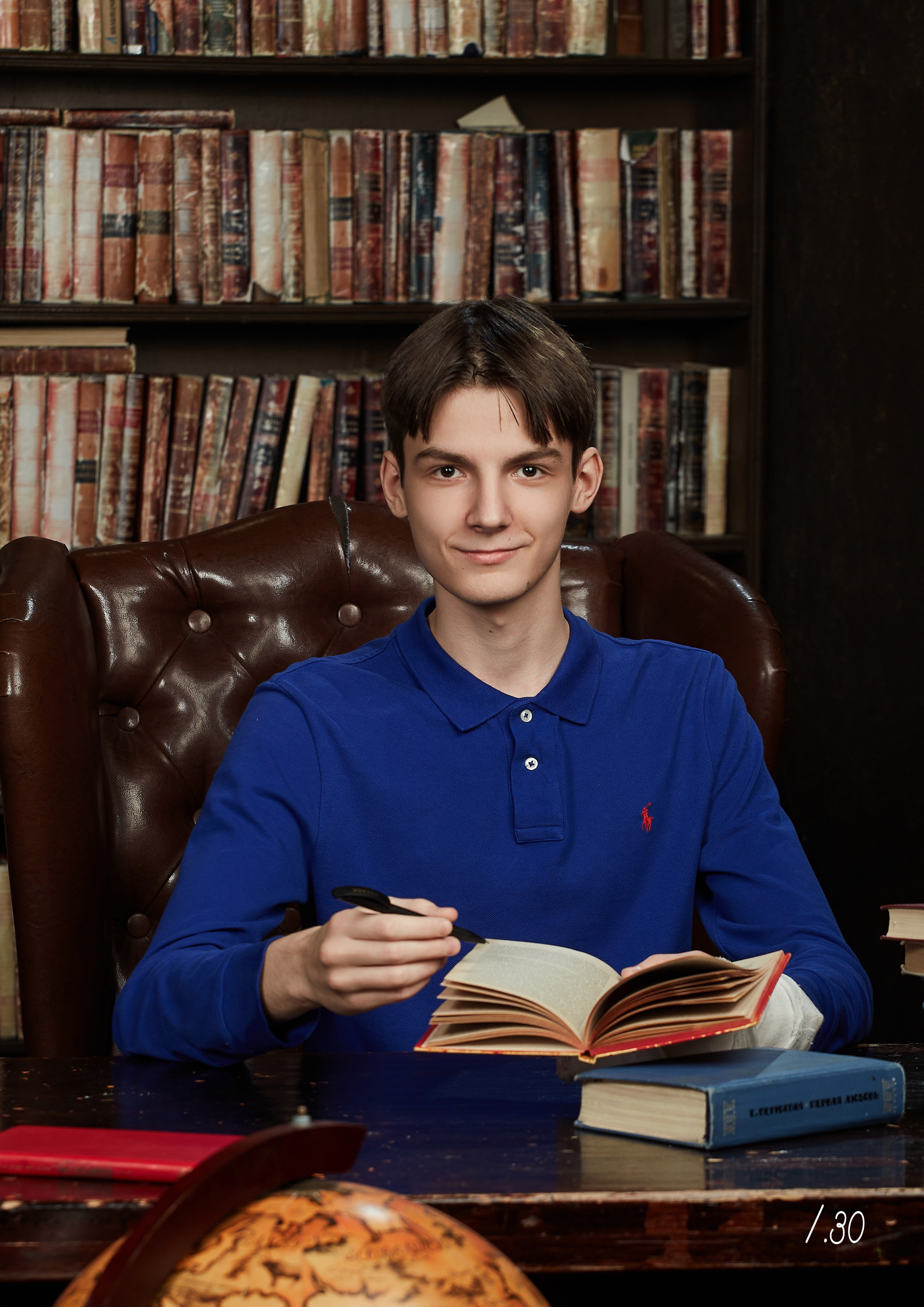 Студия Школьной Фотографии — стильные и современные выпускные альбомы