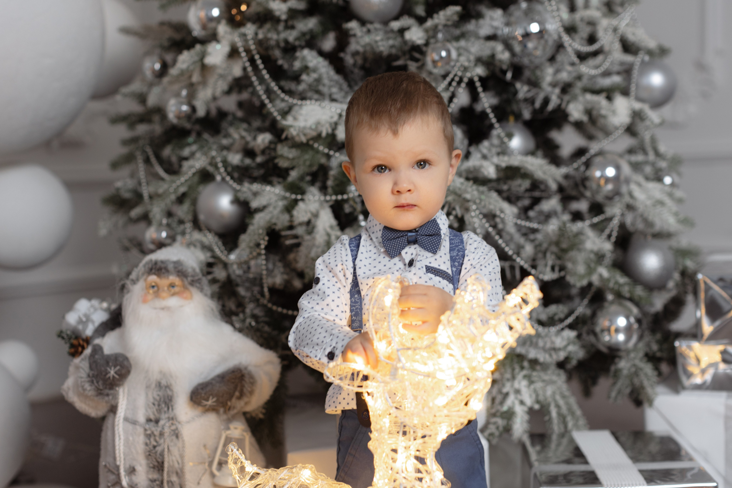 Новогодняя съемка в Мун (зал Классический). Фотограф беременности и новорожденных в Красноярске Вета Ланская