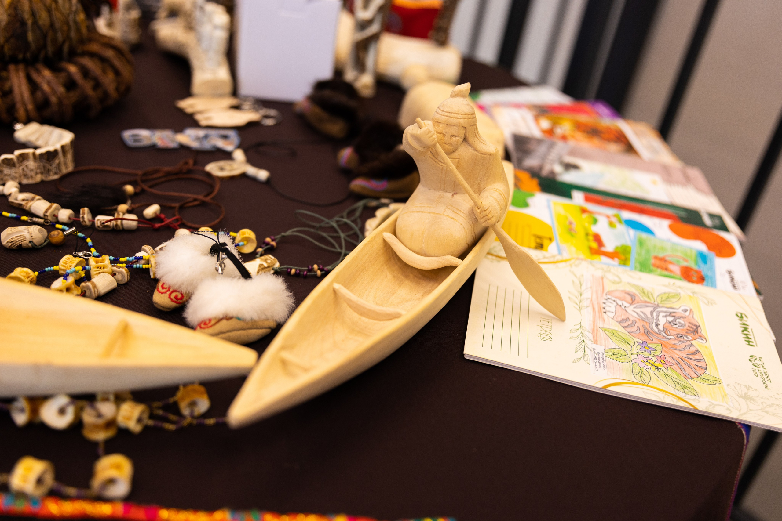 День народного единства в Национальном центре Россия. Олег Катакинов| Репортажный фотограф в городе у моря (Владивосток)