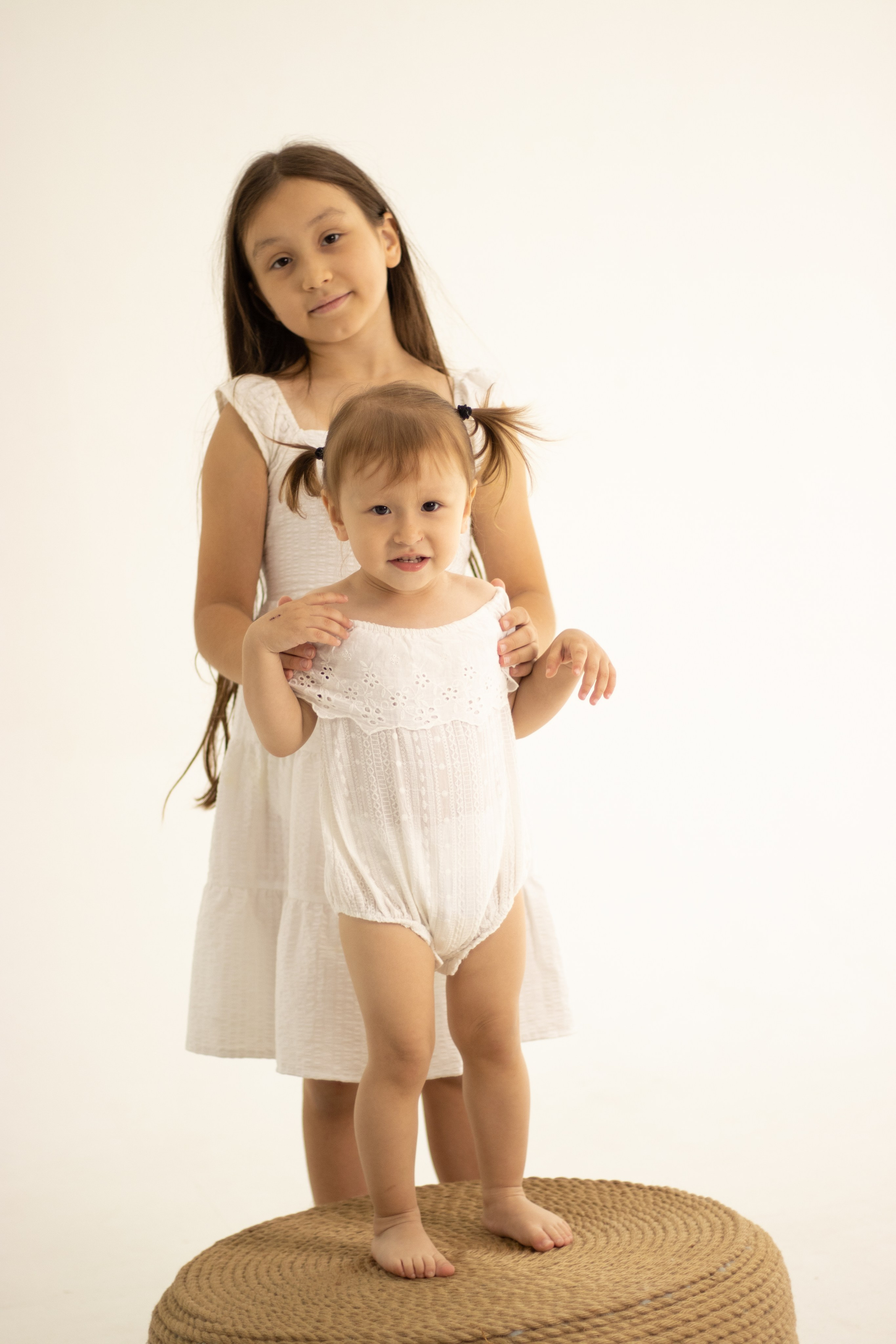 Студийная фотосессия. Фотограф в Астане, индивидуальная, семейная, домашняя фотосессия