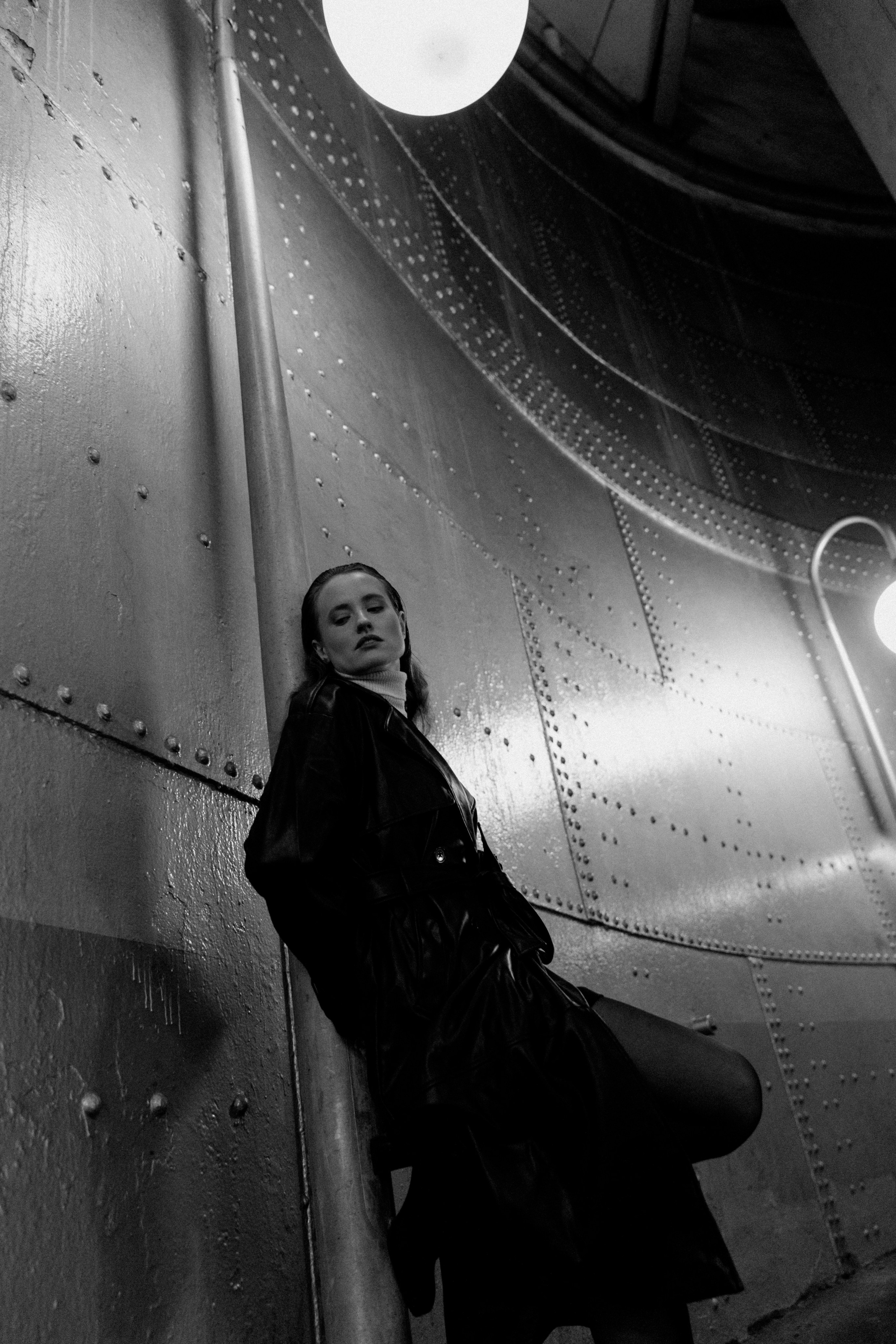 Femme fatale. Photographer in Paris