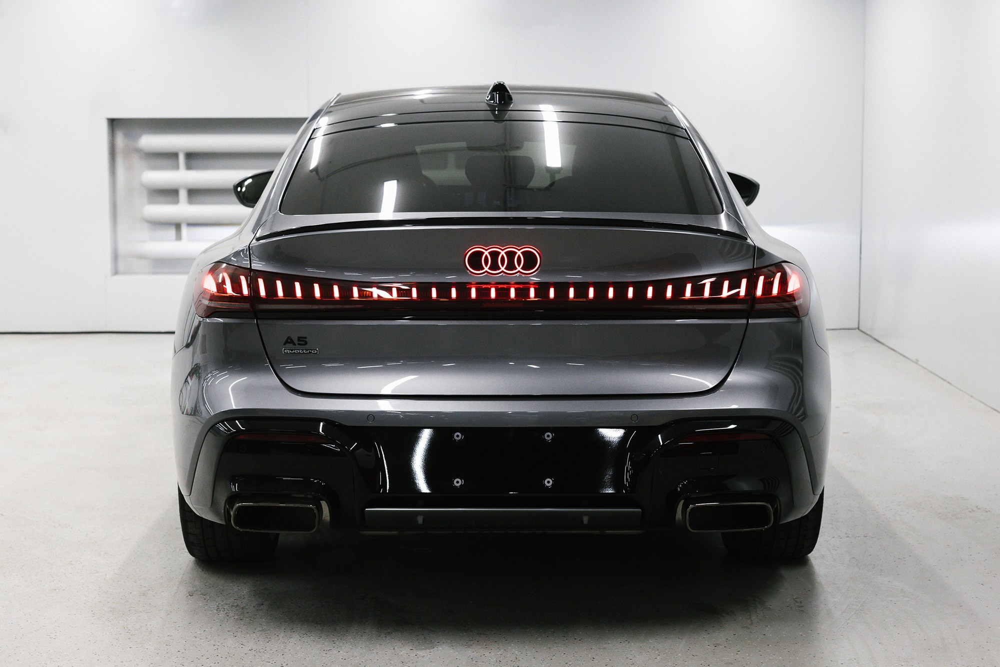 Audi A5  40 TFSI 2.0 quattro S tronic (204 л. с.). Автосалон «Х-Авто»