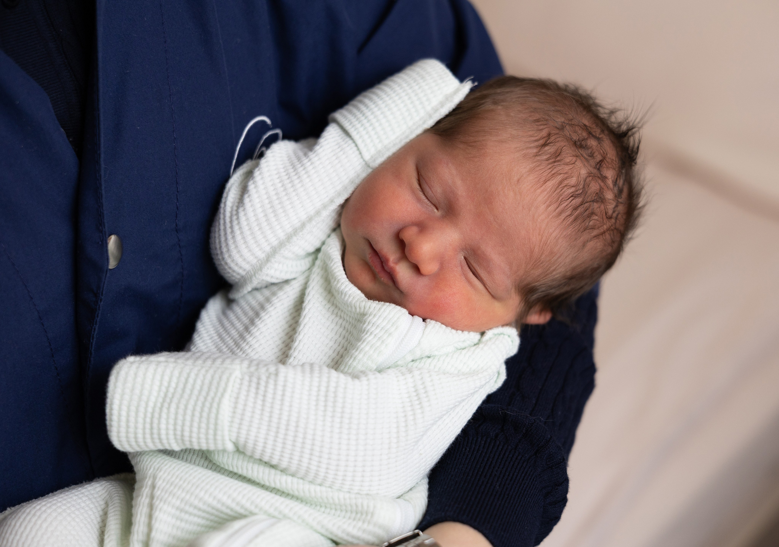 Фотосессия выписки из роддома на Фурштатской. Татьяна Нагорнова — семейный фотограф в Санкт-Петербурге