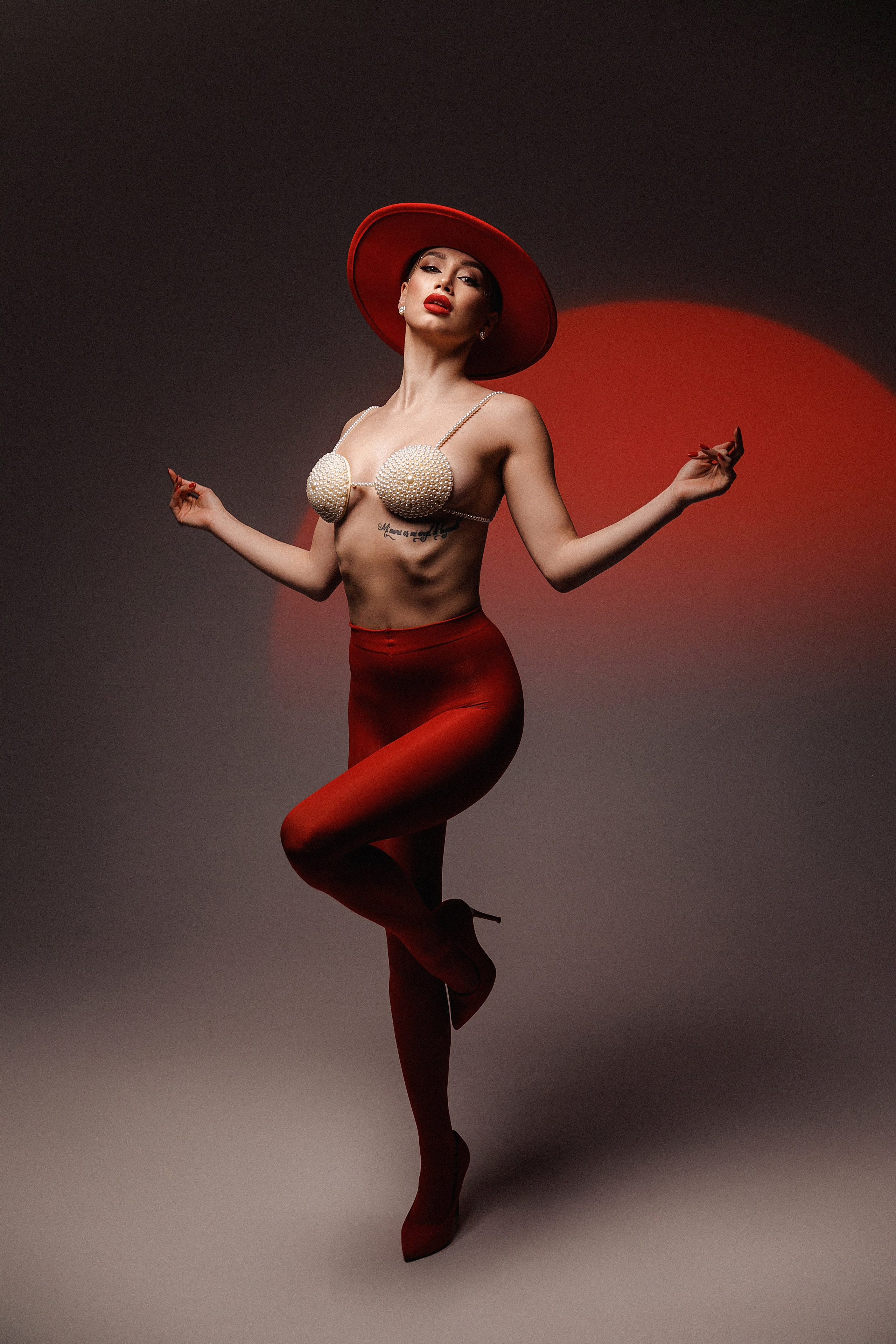 Фотосессия на циклораме. Свадебный фотограф в новокузнецке