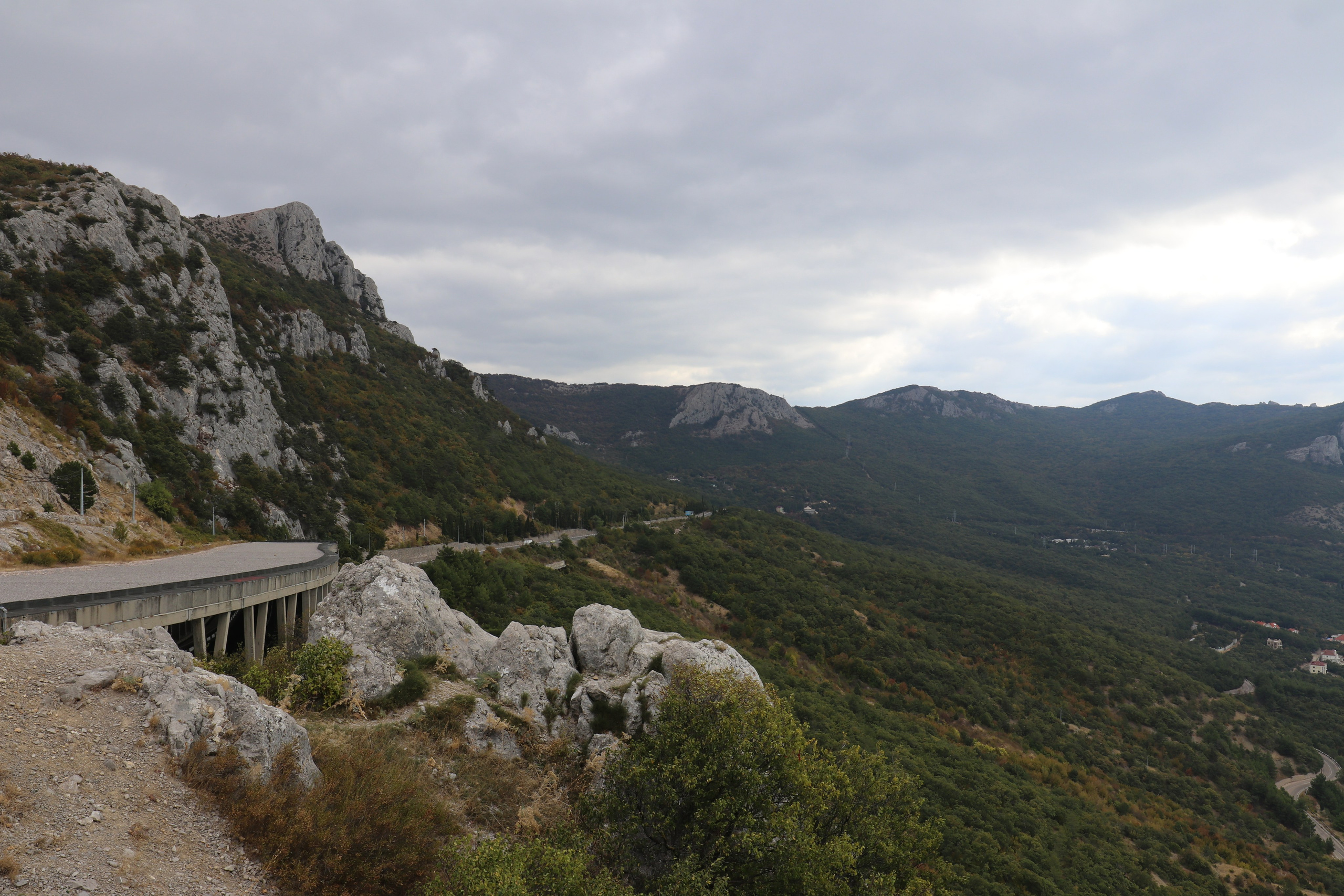 Крым. ЮБК (Фиолент, Ай-Петри, Роман-Кош). Знакомство. Октябрь 2017. Путешественник-фотограф из Санкт-Петербурга Татьяна Свистулина