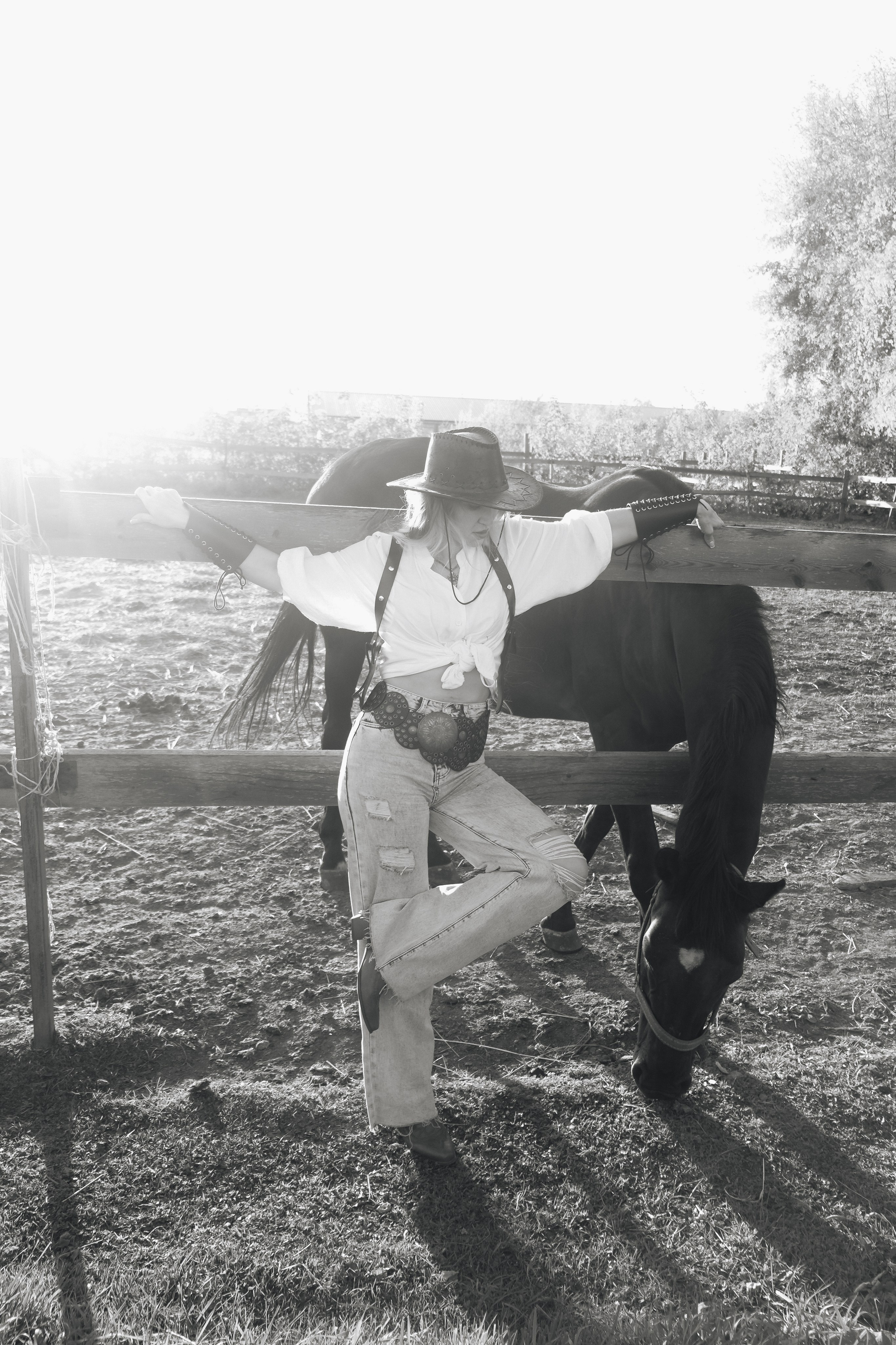 25.09.26 Евгения с конями. Фотограф Наташа Лисица