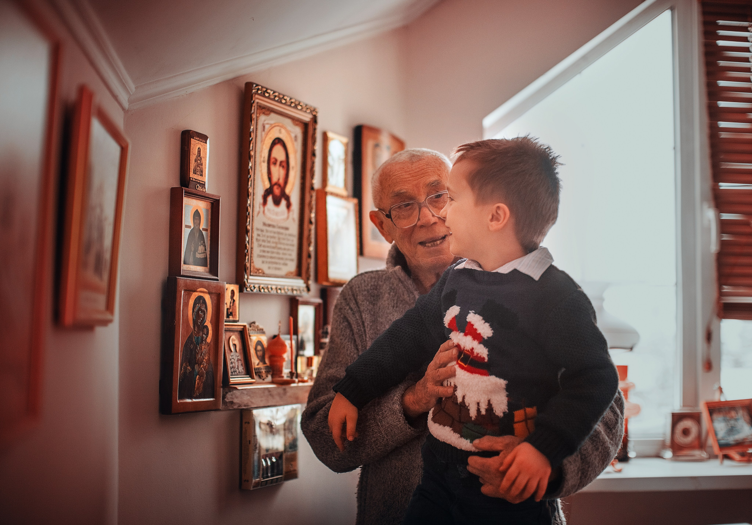 Олег Анофриев с внуком. Детский и семейный фотограф Зоя Павкина