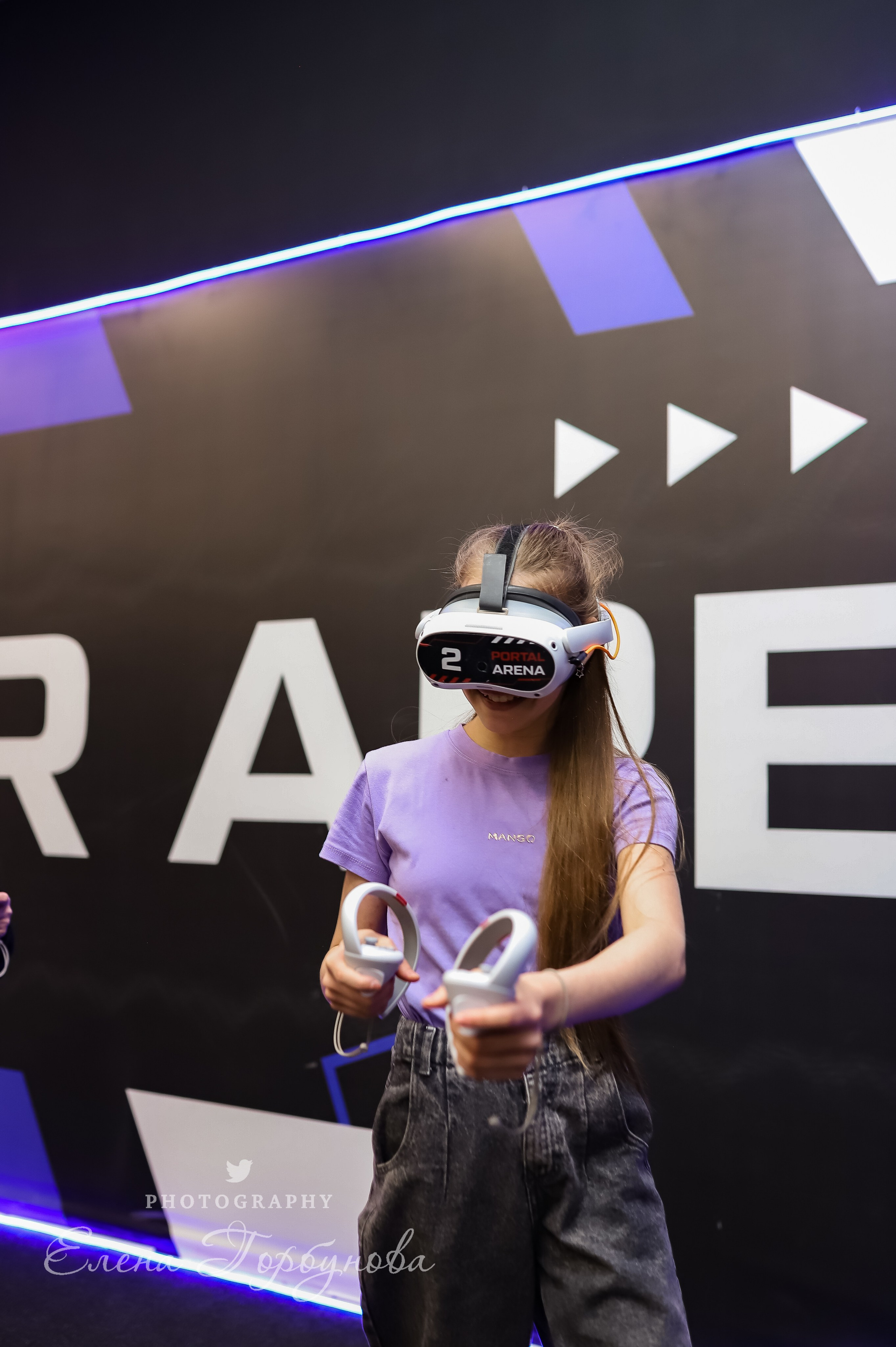 Репортаж в виртуальной реальности. Май 2024. Фотограф Пермь. Свадьбы. Семья и дети, школа, д. сад. Фотокниги