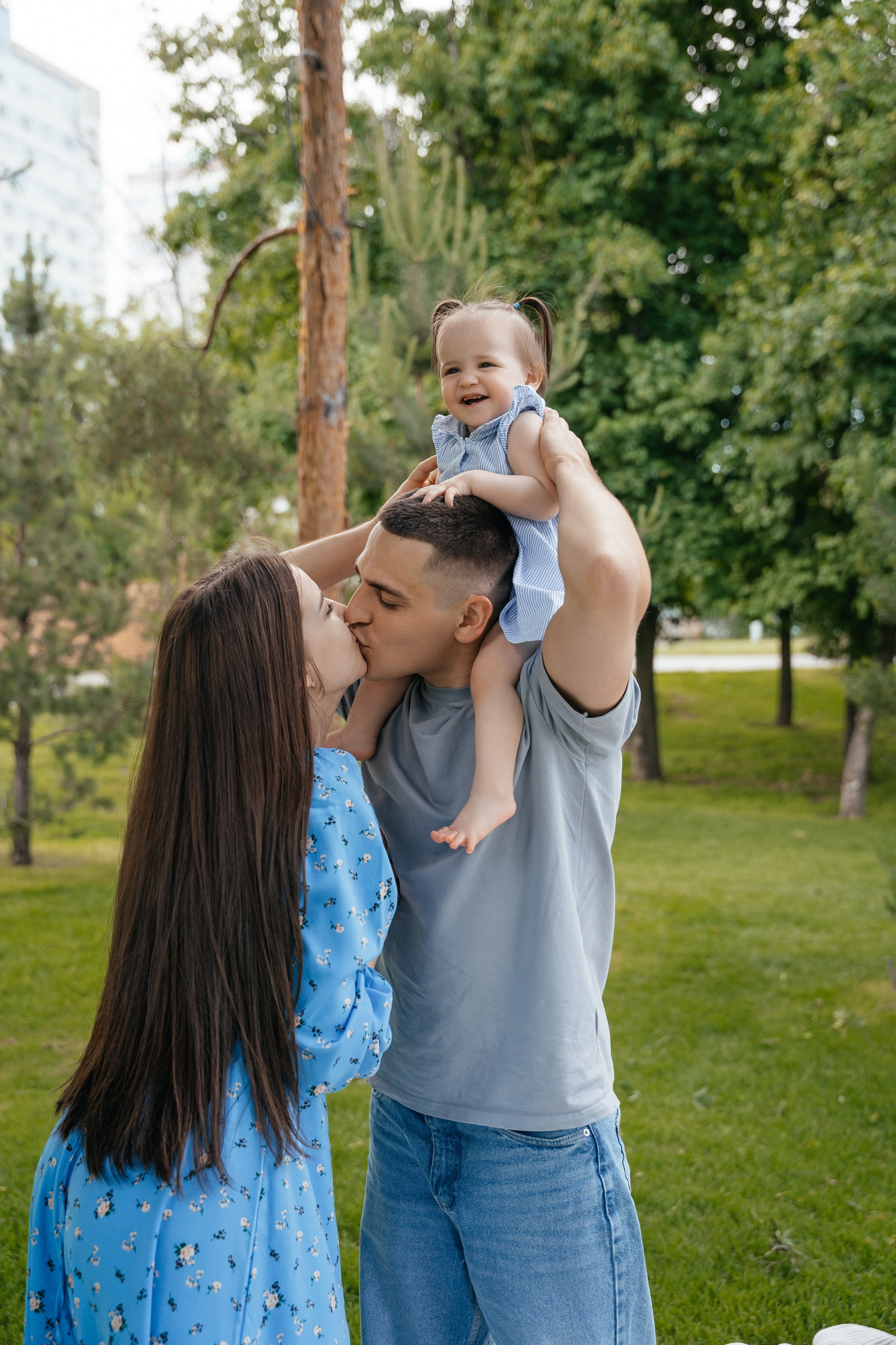 Прогулка в парке. Свадебный и семейный фотограф Волгоград