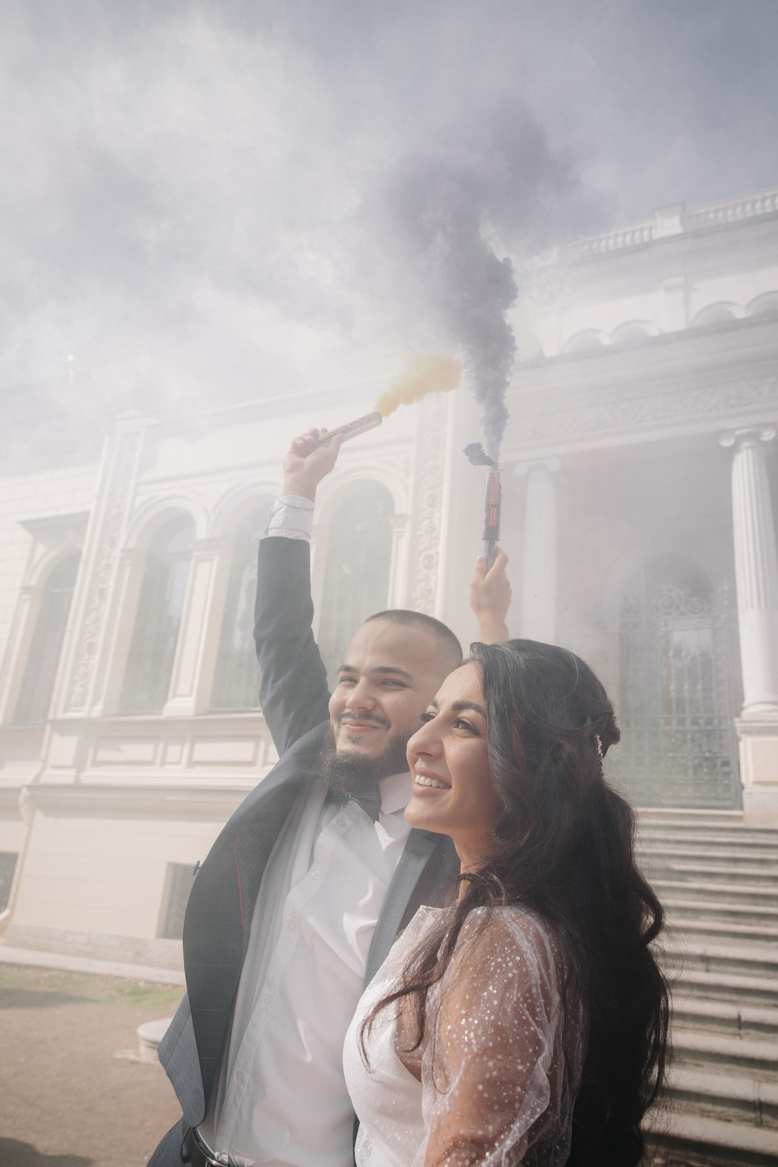 ВЫБОРГСКИЙ ЗАГС | июль, центр. Свадебный фотограф в Санкт-Петербурге Полина Корзухина