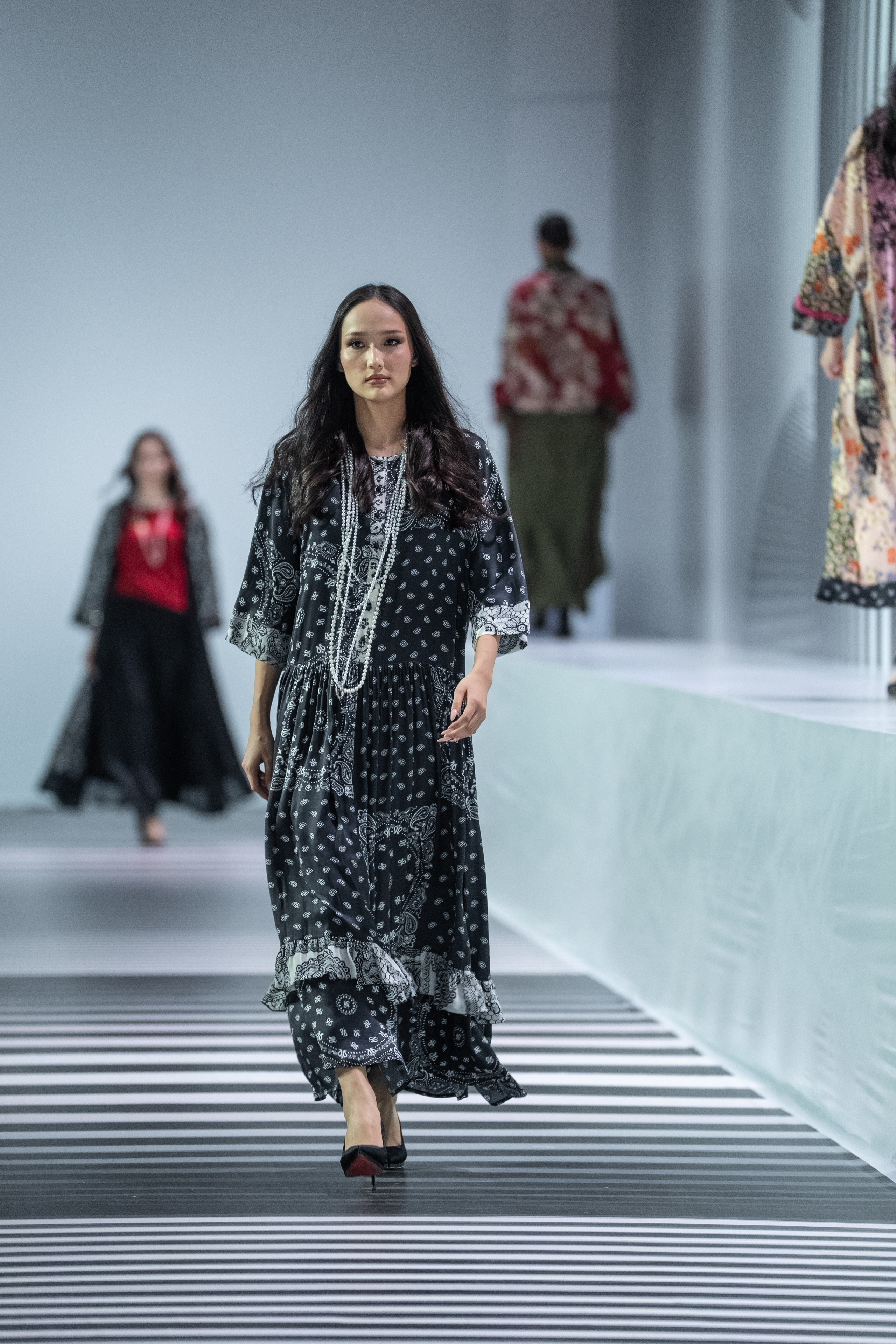 Brad YEARLAN ZHOLDASBEK. Сайт Алматинского НЮ АРТ, будуар и фэшн фотографа Дениса Карпенко