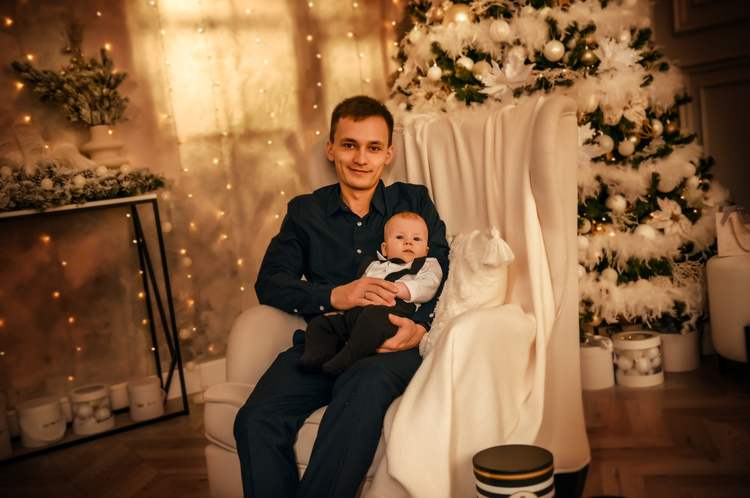 Новогодняя. Свадебный, семейный, детский, контент фотограф в Омске Максим Ильин