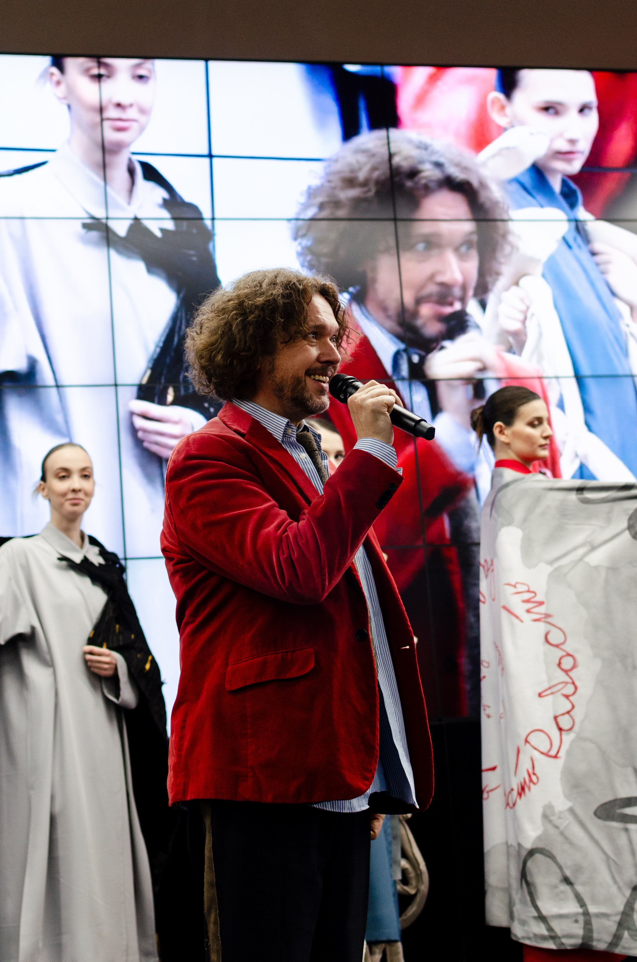 Арт-проект «Первые» | 29.11.2024. Фотограф в Омске Елизавета Кириллова