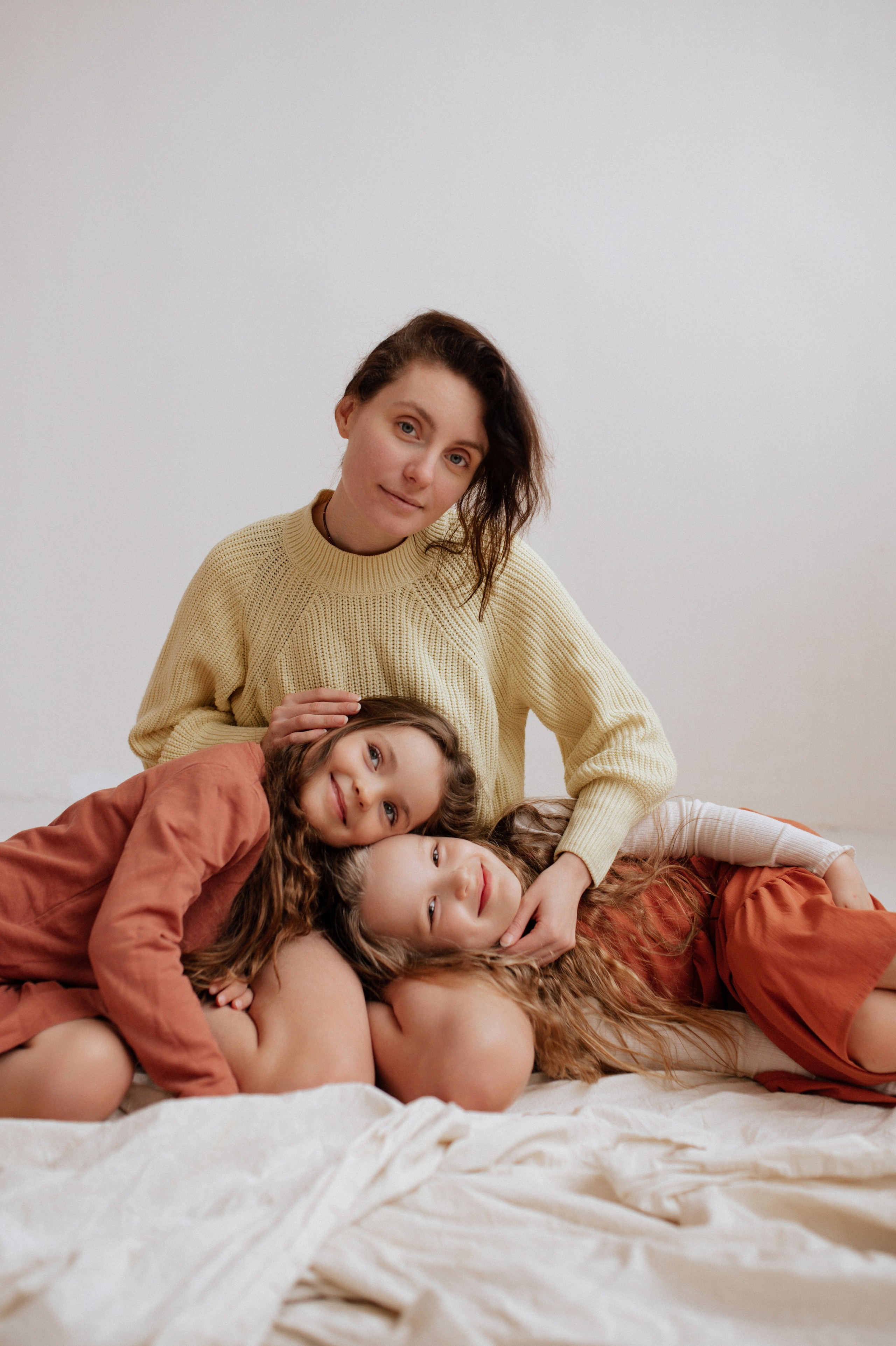 Мама и дочки. Фотограф Светлана Васильева