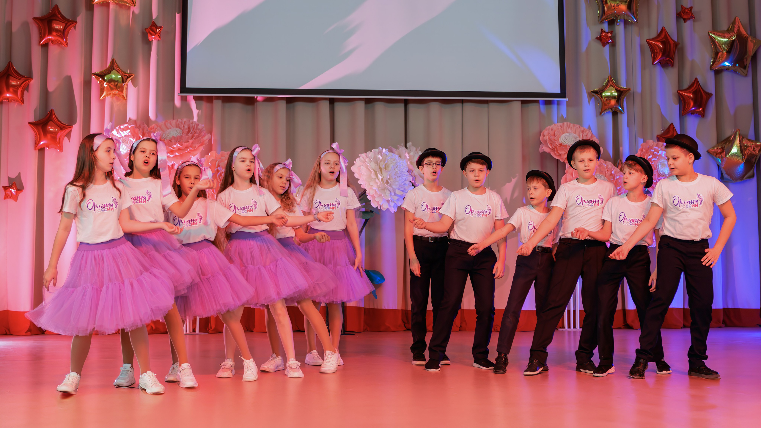 Подготовка к конкурсу «Поющие Орлята». Выпускные альбомы и школьный фотограф в Подольске, Троицке, Щербинке, Москве и Московской области