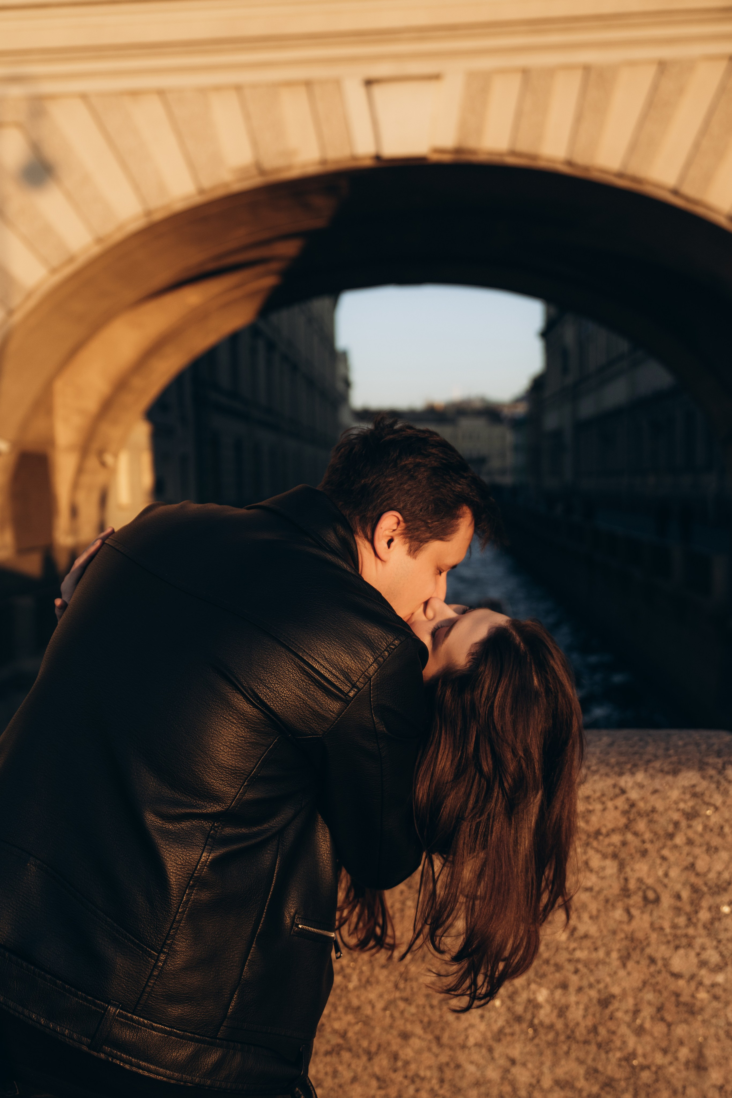 Лавстори прогулка в Санкт-Петербурге. Свадебный фотограф в Москве Анна Полушина