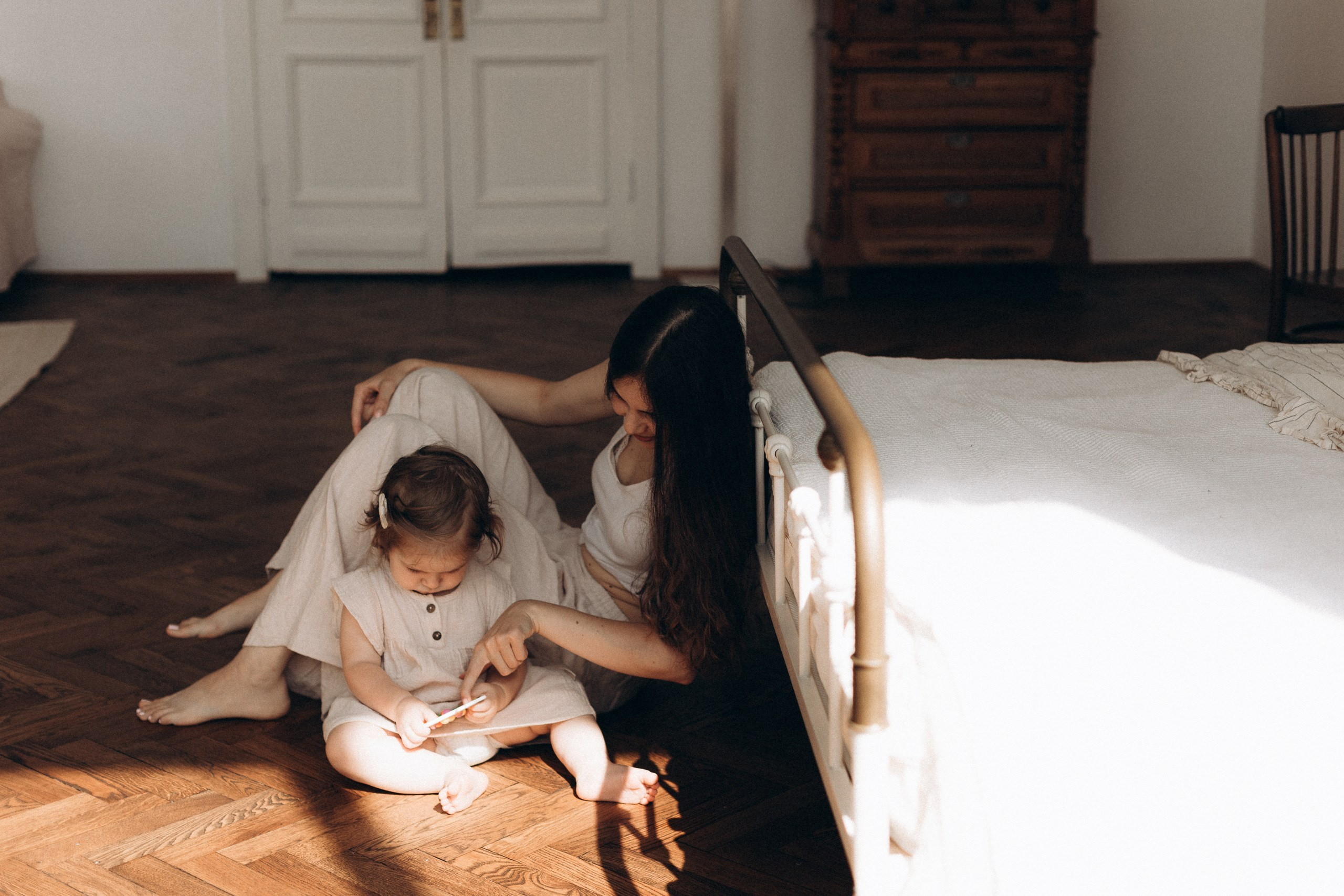 Арина и Ариэла