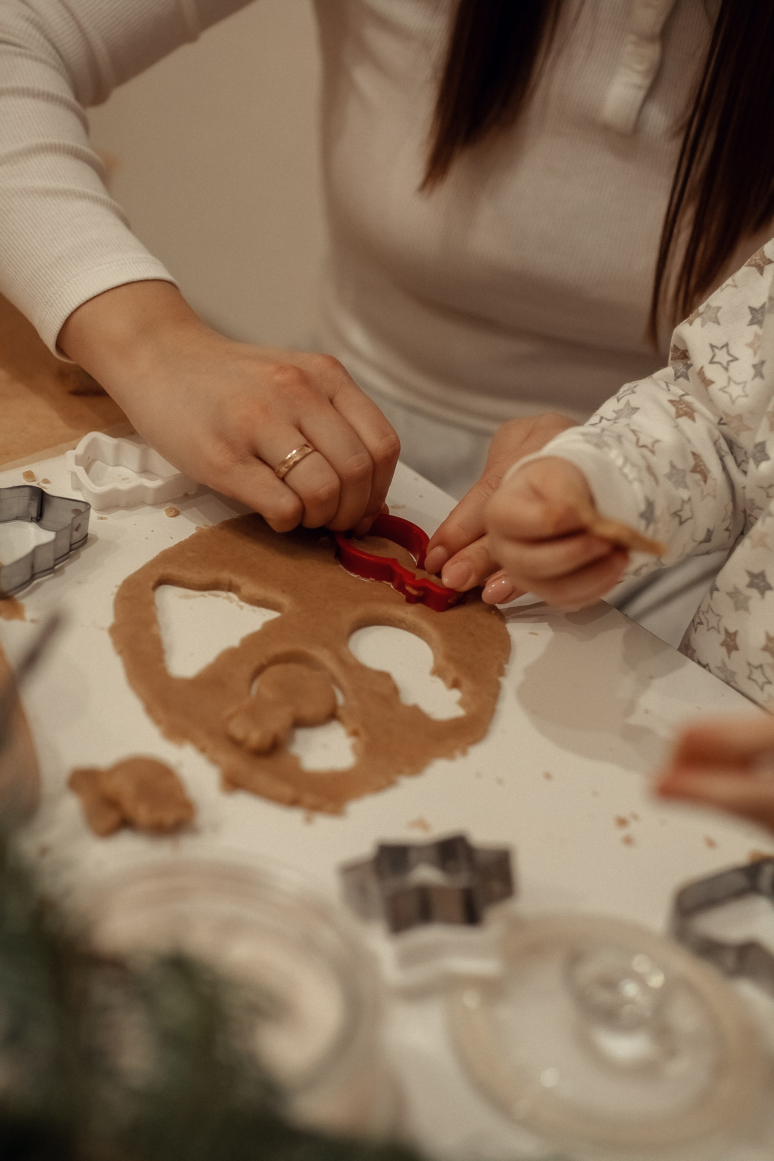Таня и Ариша. Имбирные печеньки. Профессиональный фотограф, Москва |Видное Елена Елизарова