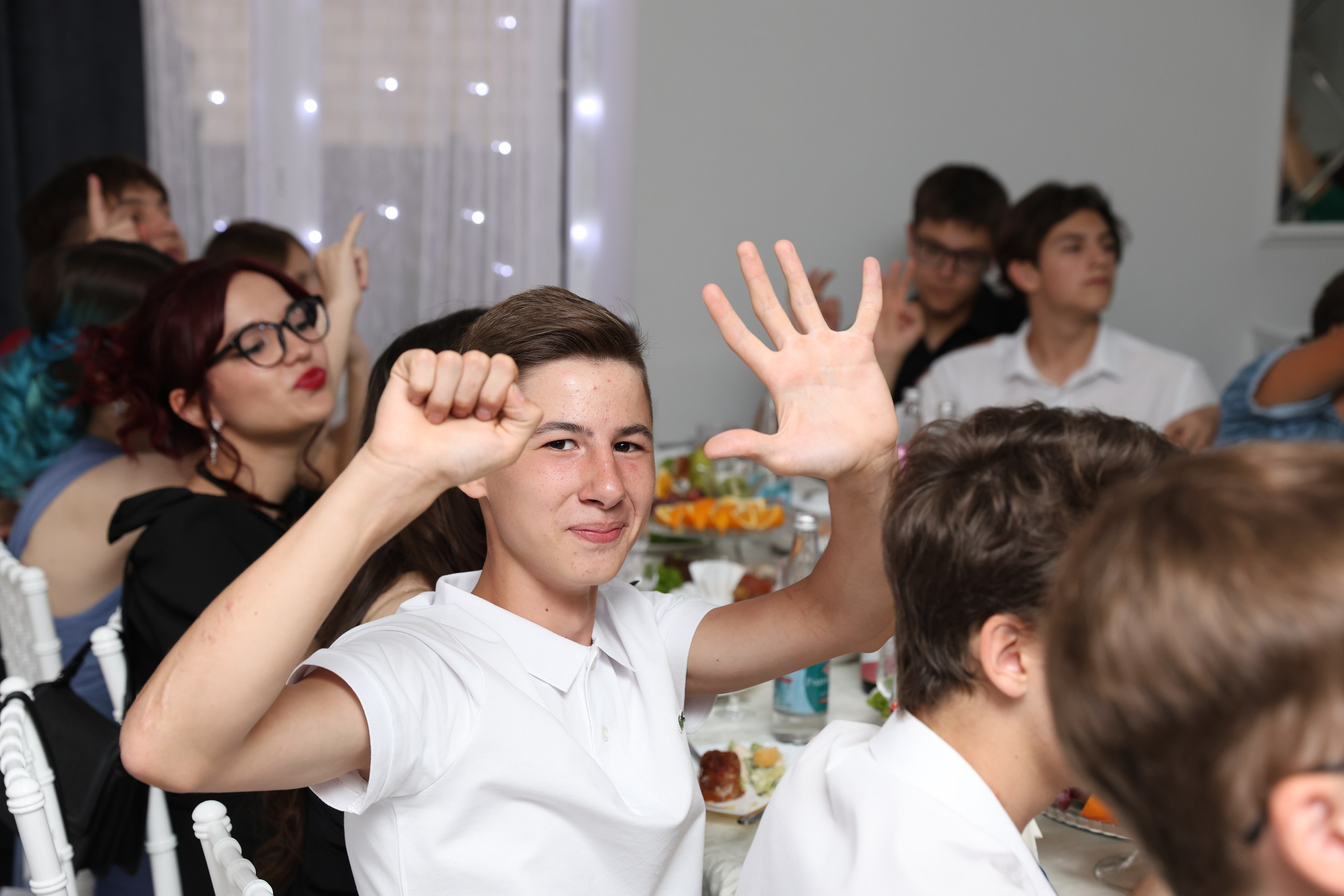 Выпускной 9 класс. Фотограф Любава Колесник. Выпускные альбомы в Крымском районе