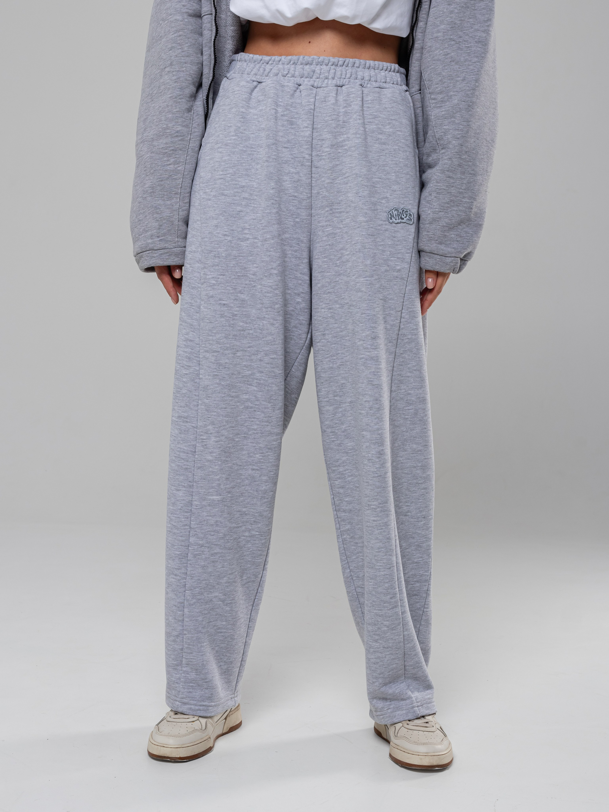 Худи и штаны. Фотограф в Краснодаре Арина Кудряшова