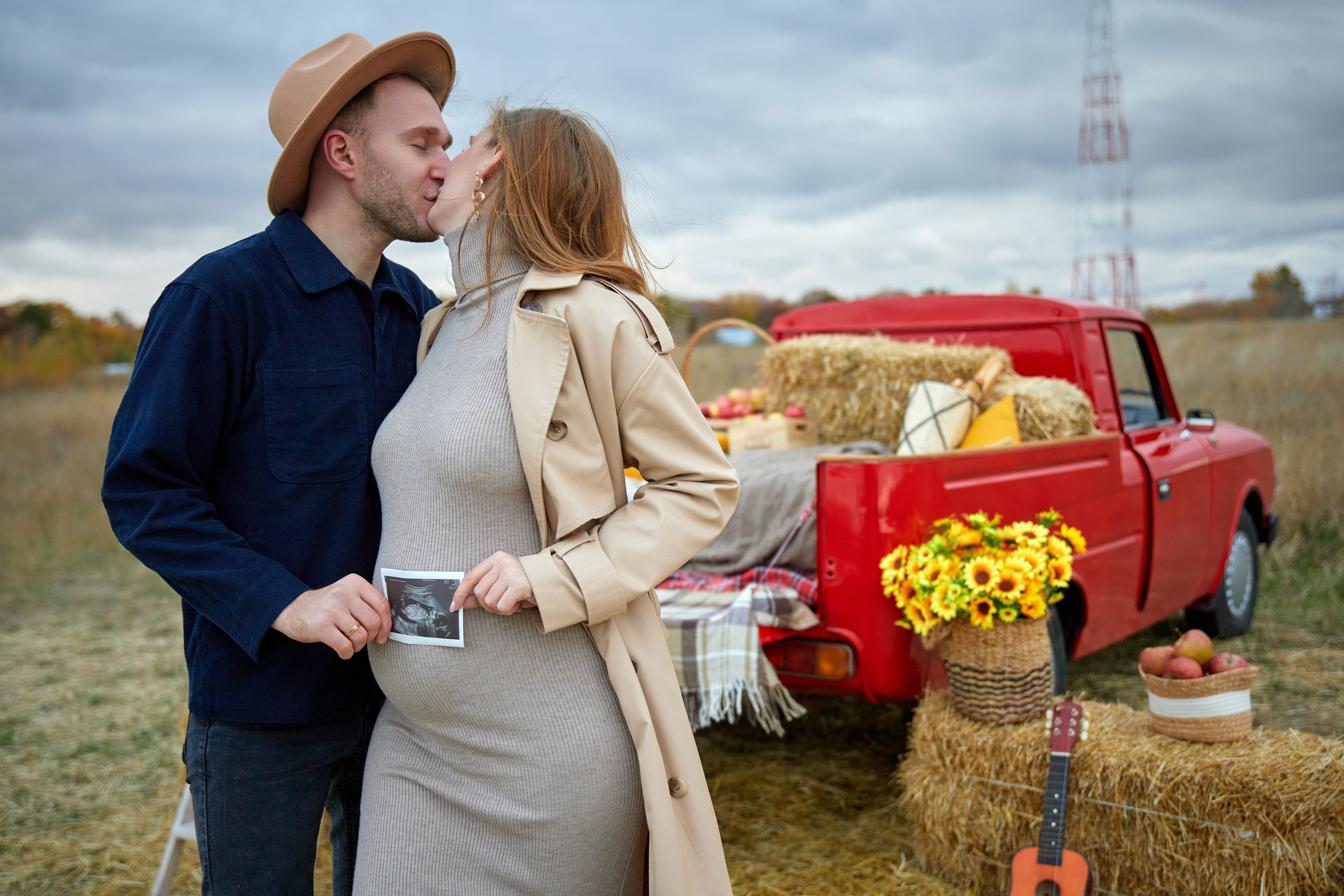 Осенняя с машиной. Фотограф в Самаре Анастасия Афанасьева