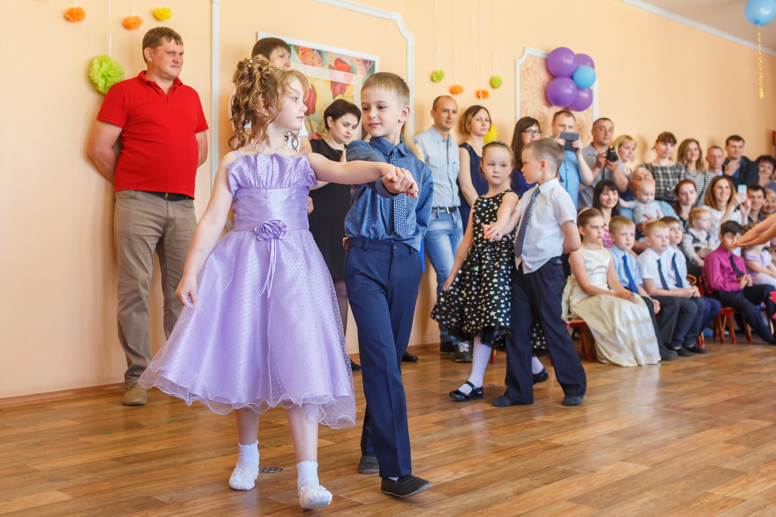Фотосъемка Дней рождений, выпускных, юбилеев, праздников, корпоративов. Свадебный и семейный фотограф в Ярославле Александр Лобков