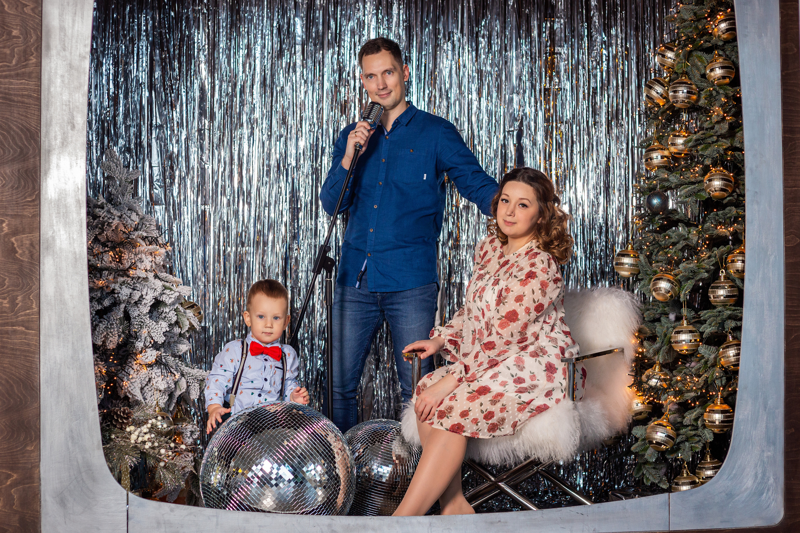 Семейная фотосессия в Ярославле. Свадебный и семейный фотограф в Ярославле Александр Лобков