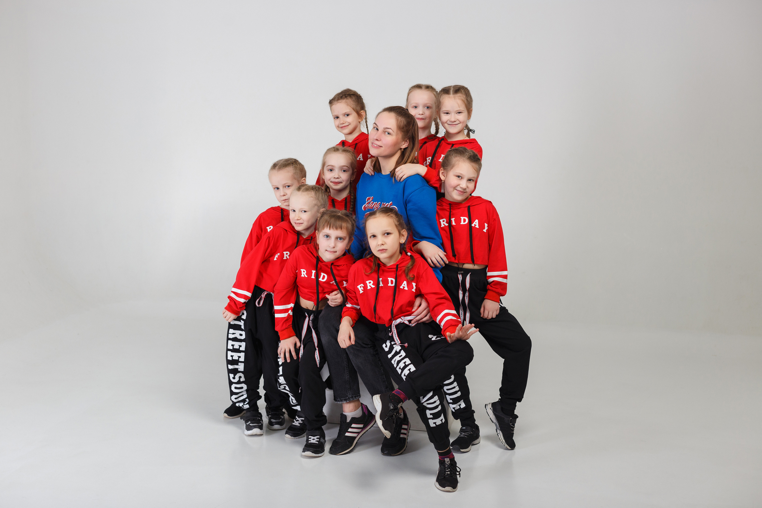 Групповая фотосъемка в Ярославле. Свадебный и семейный фотограф в Ярославле Александр Лобков