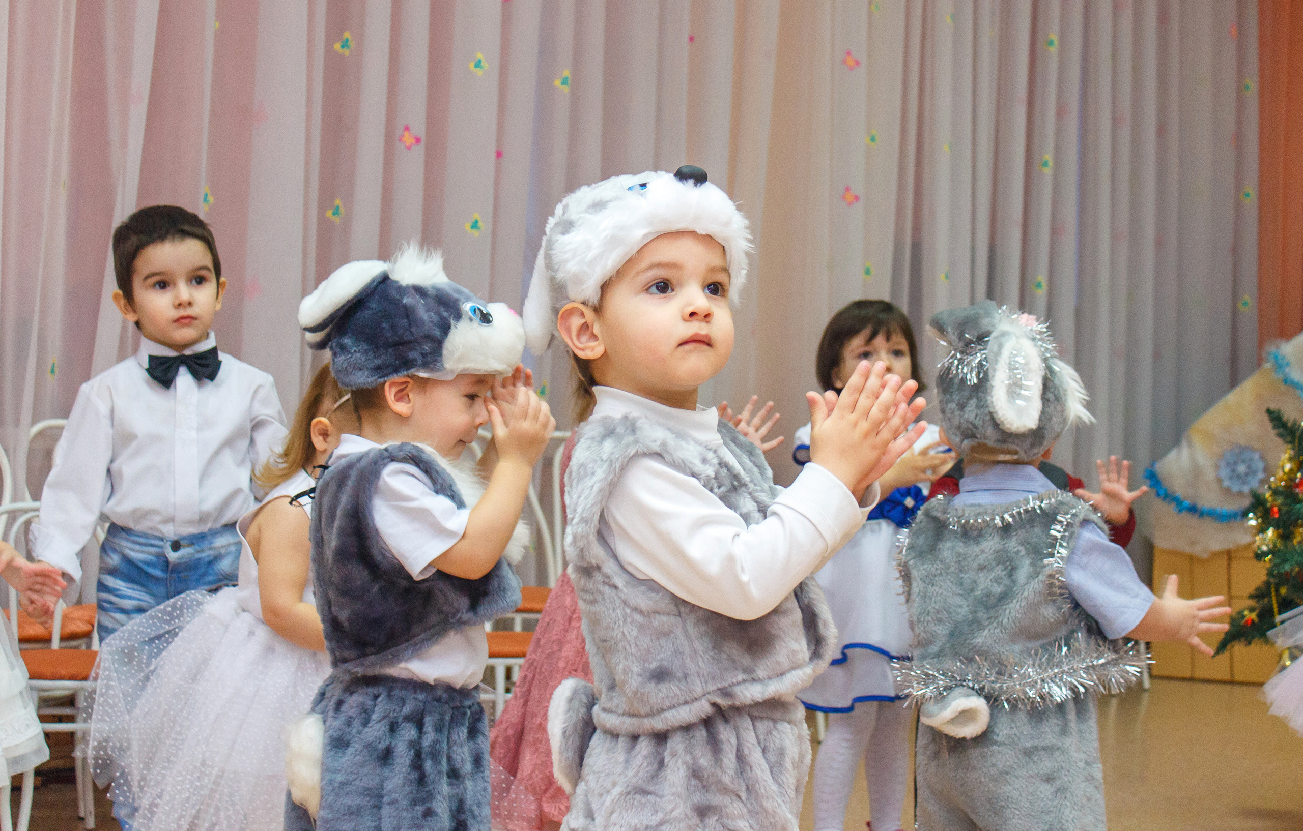 Фотосъемка Дней рождений, выпускных, юбилеев, праздников, корпоративов. Свадебный и семейный фотограф в Ярославле Александр Лобков