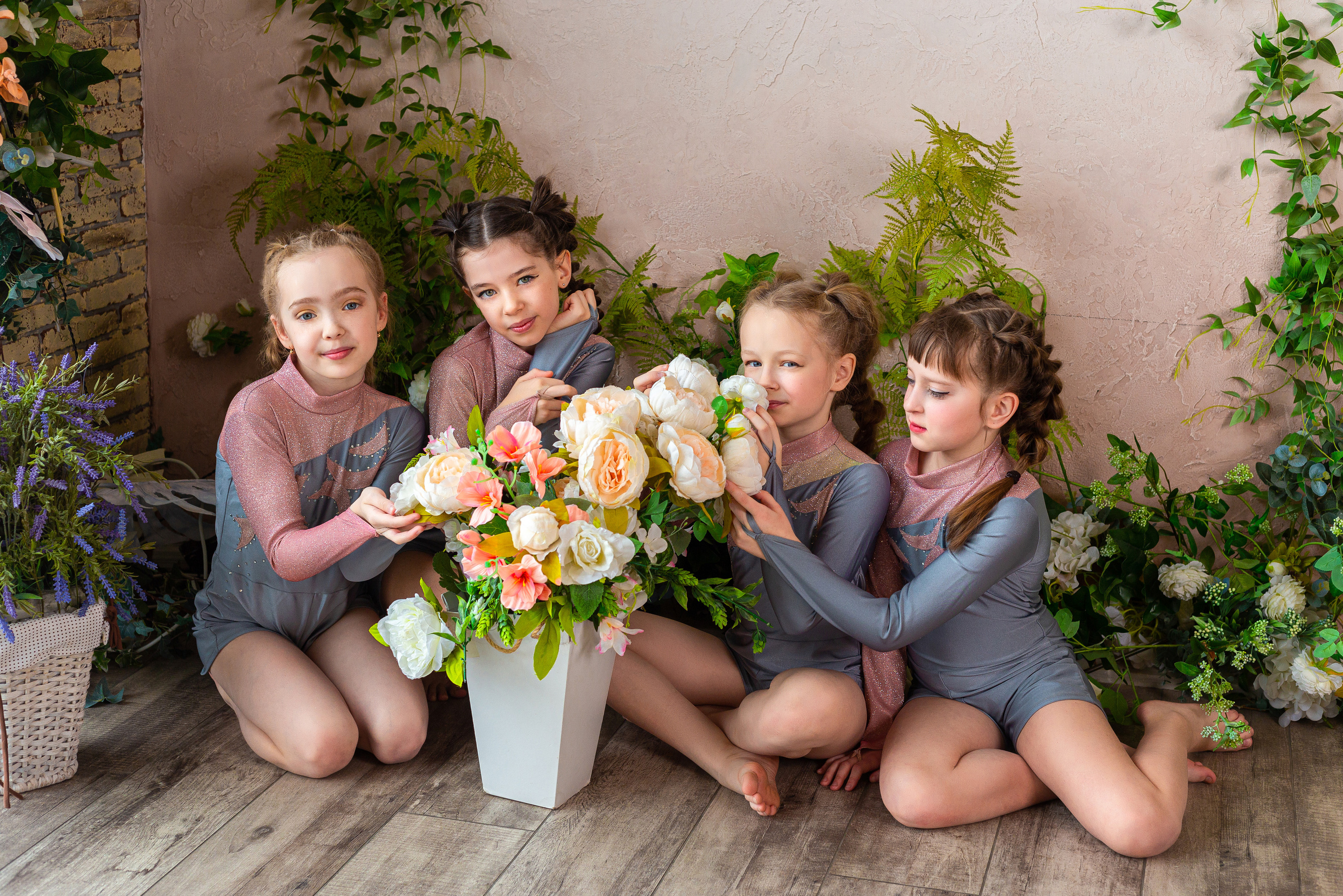 Групповая фотосъемка в Ярославле. Свадебный и семейный фотограф в Ярославле Александр Лобков