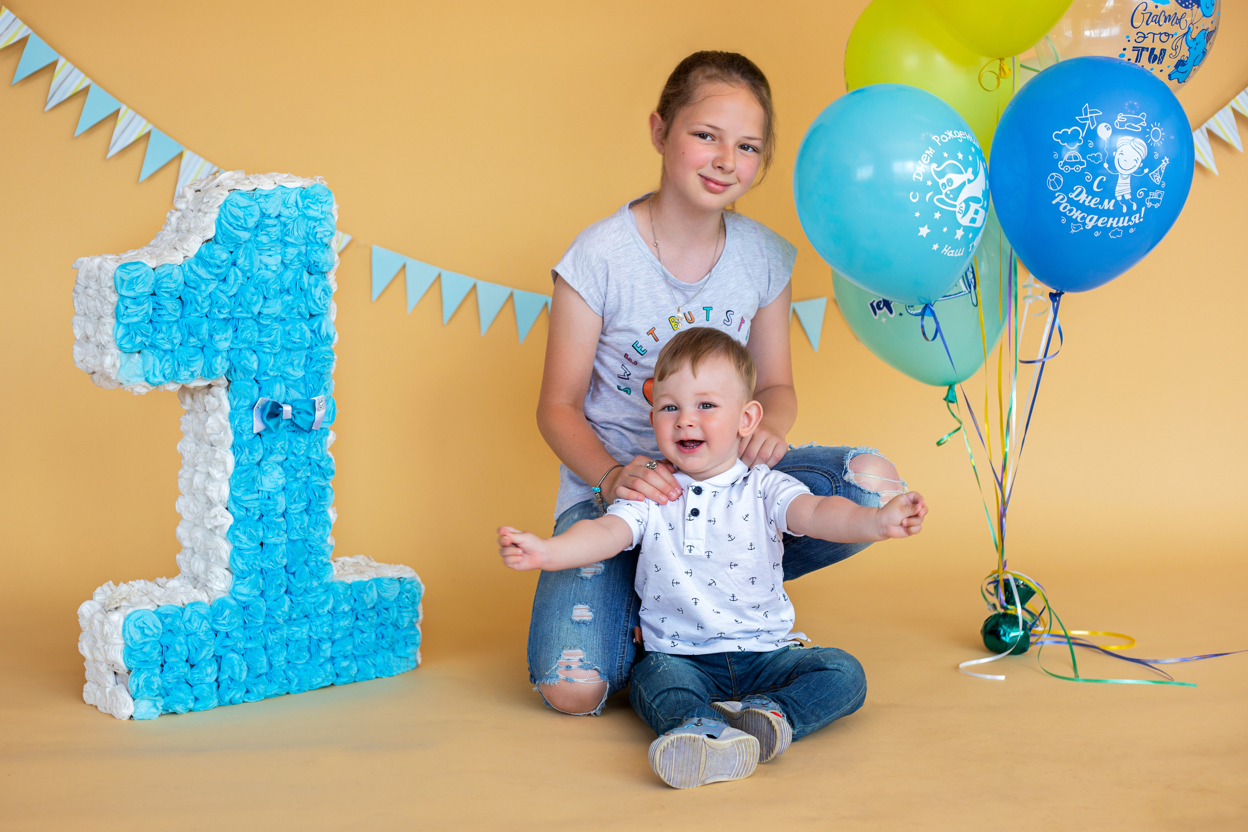 Семейная фотосессия в Ярославле. Свадебный и семейный фотограф в Ярославле Александр Лобков